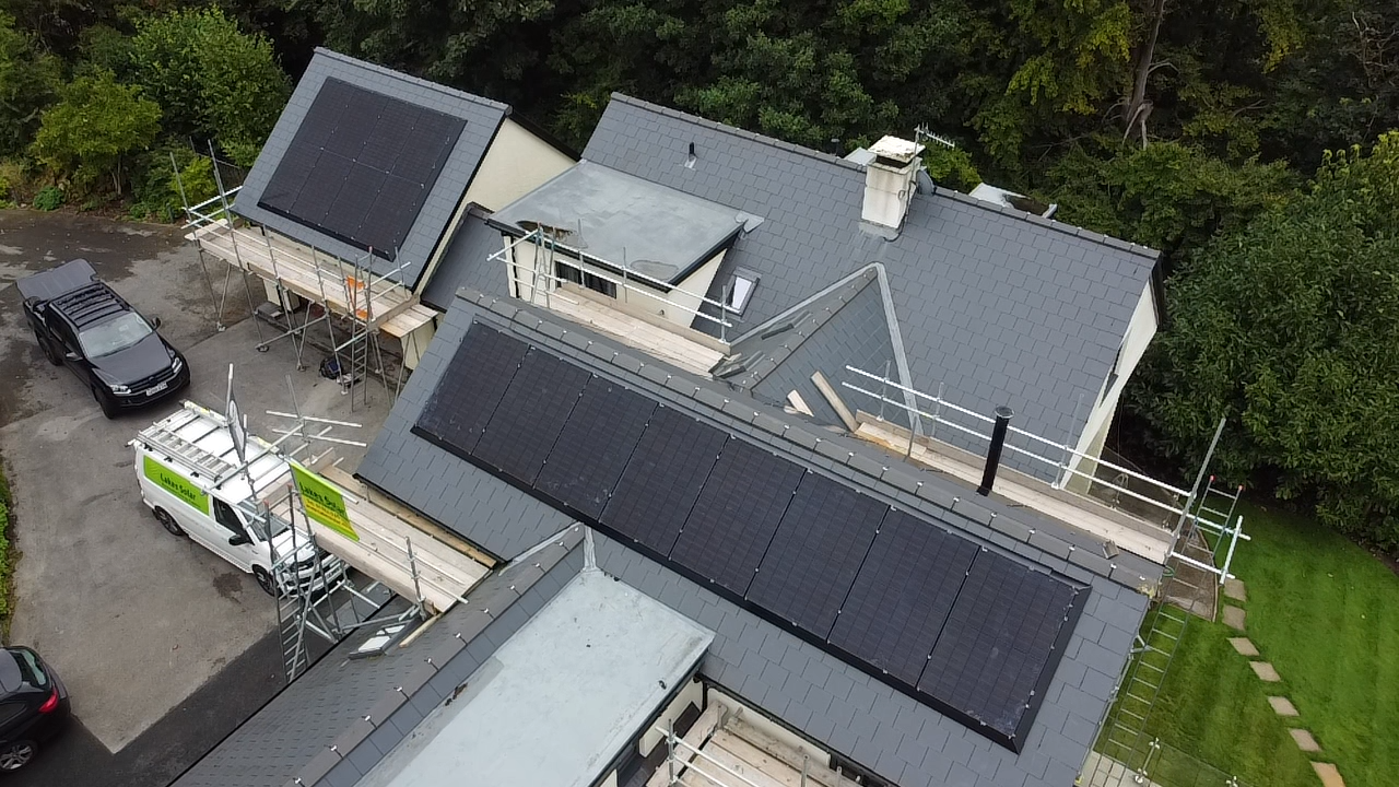 windermere-modern-solar-installation.png