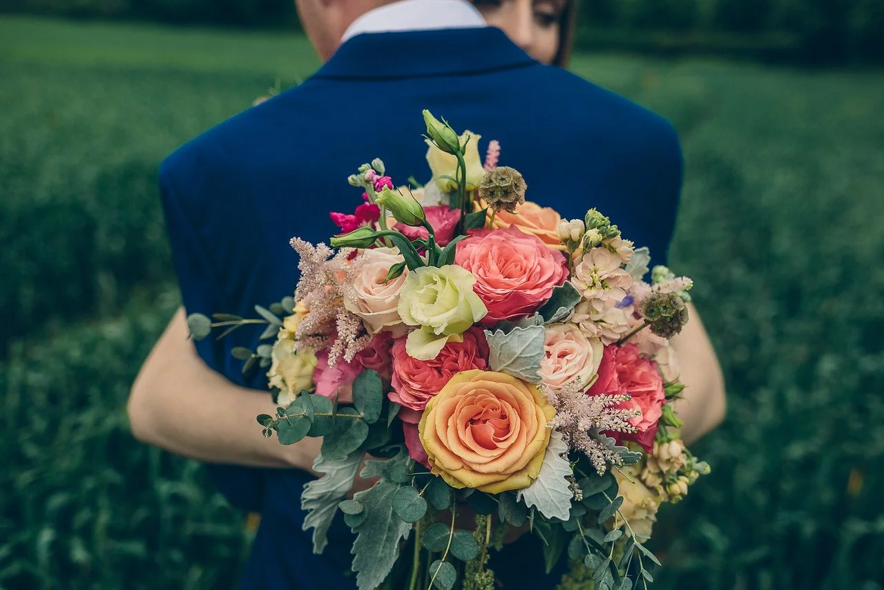 Bright-Wedding-Flowers.jpg
