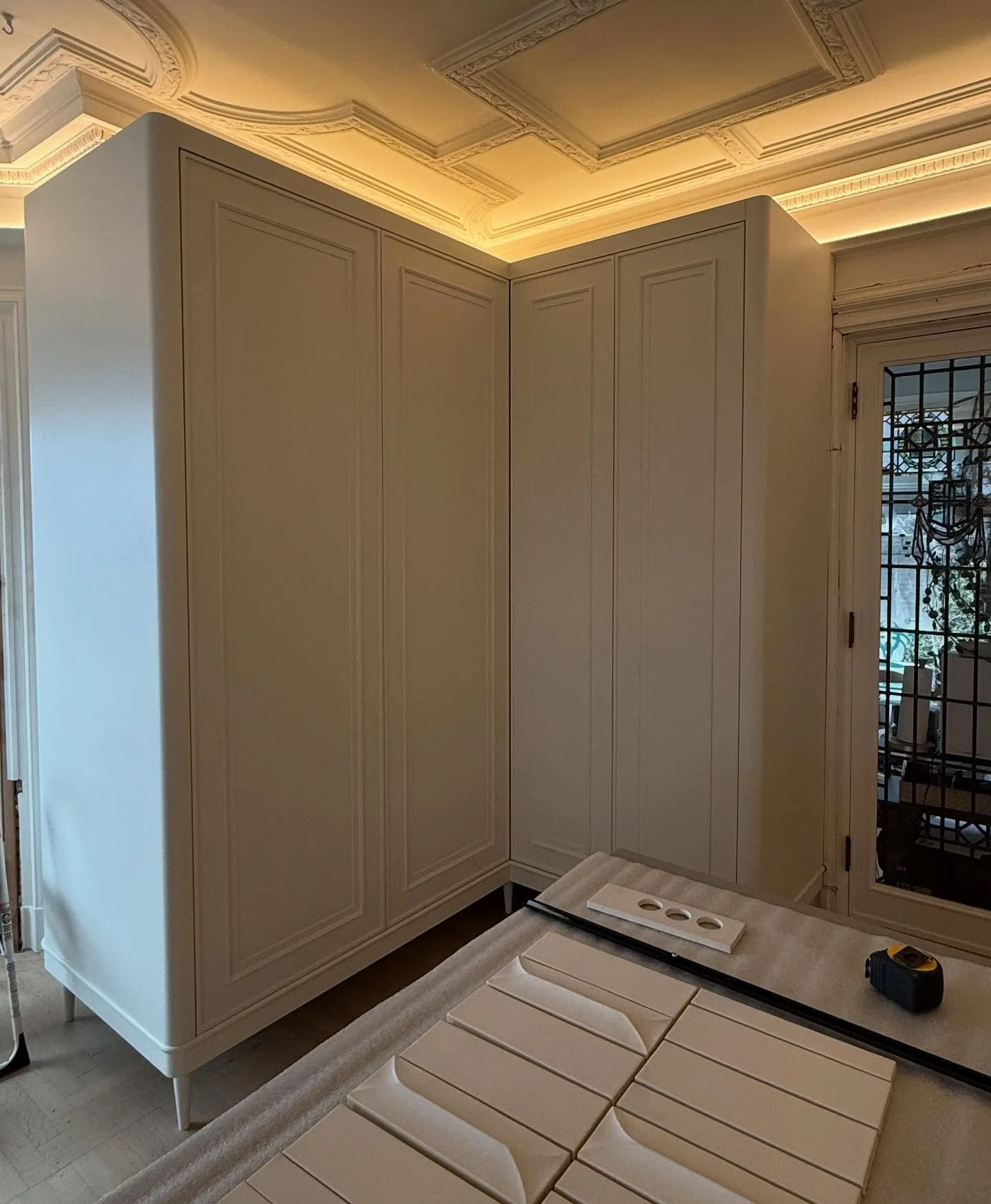 Sneak peak&hellip;when a client asked for a secondary kitchen in their turn of the century great room space 🫣 More to come behind these closed doors.  Had fun thinking outside the box on this one with @studiocx2. Thanks to @lockhartsuver and Stusser