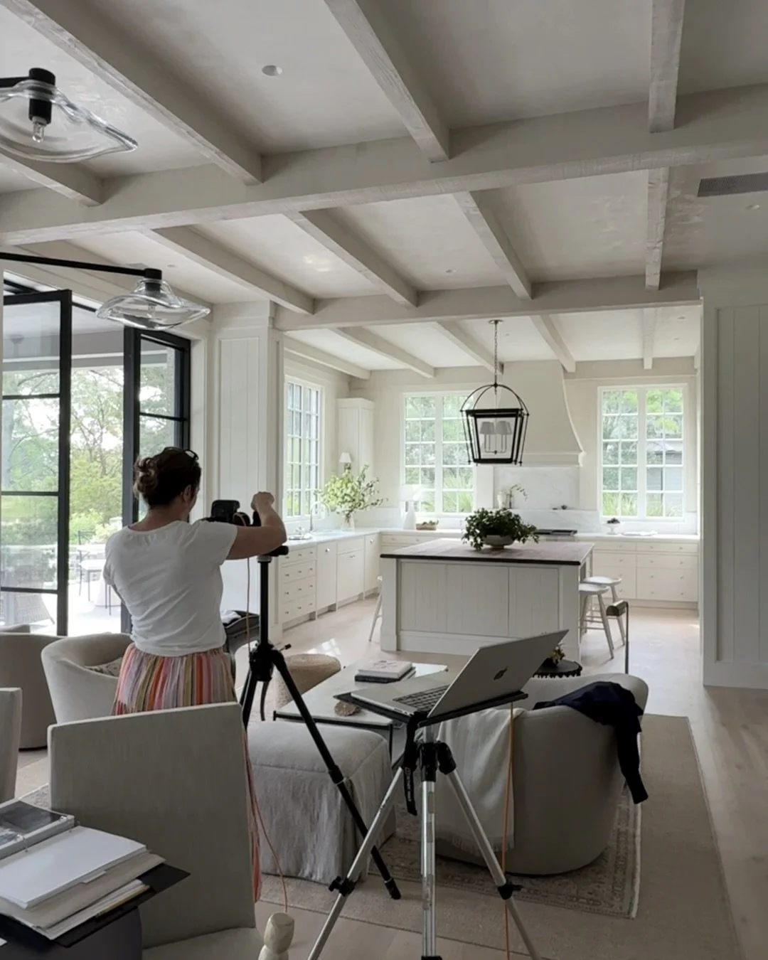 Behind the scenes of the #dfi_kiawahcottage shoot day. Proof that the magic starts well before the shutter clicks.

The floral design team at SYG Designs sourced special flowers for the shoot and even hand-carried Lily of the Valley from NY as they f