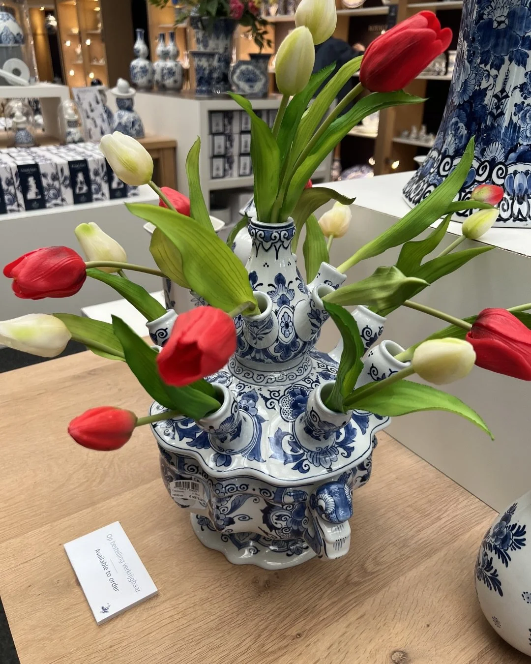 On a recent family trip, I had the chance to visit the Royal Delft Museum and Factory in the Netherlands.  It is the last remaining pottery factory from the 17th century in Delft that still makes Delft Blue according to age-old traditions.

After adm