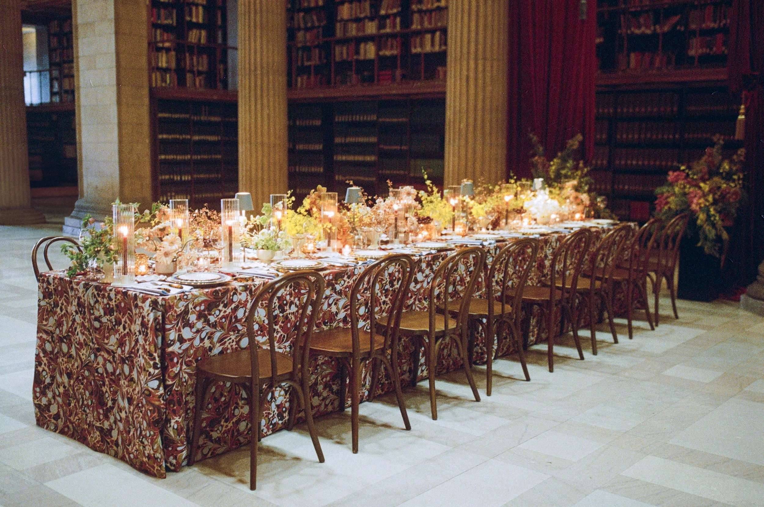 AVALON -WES ANDERSON STYLED -ARCHIFETE ARCH