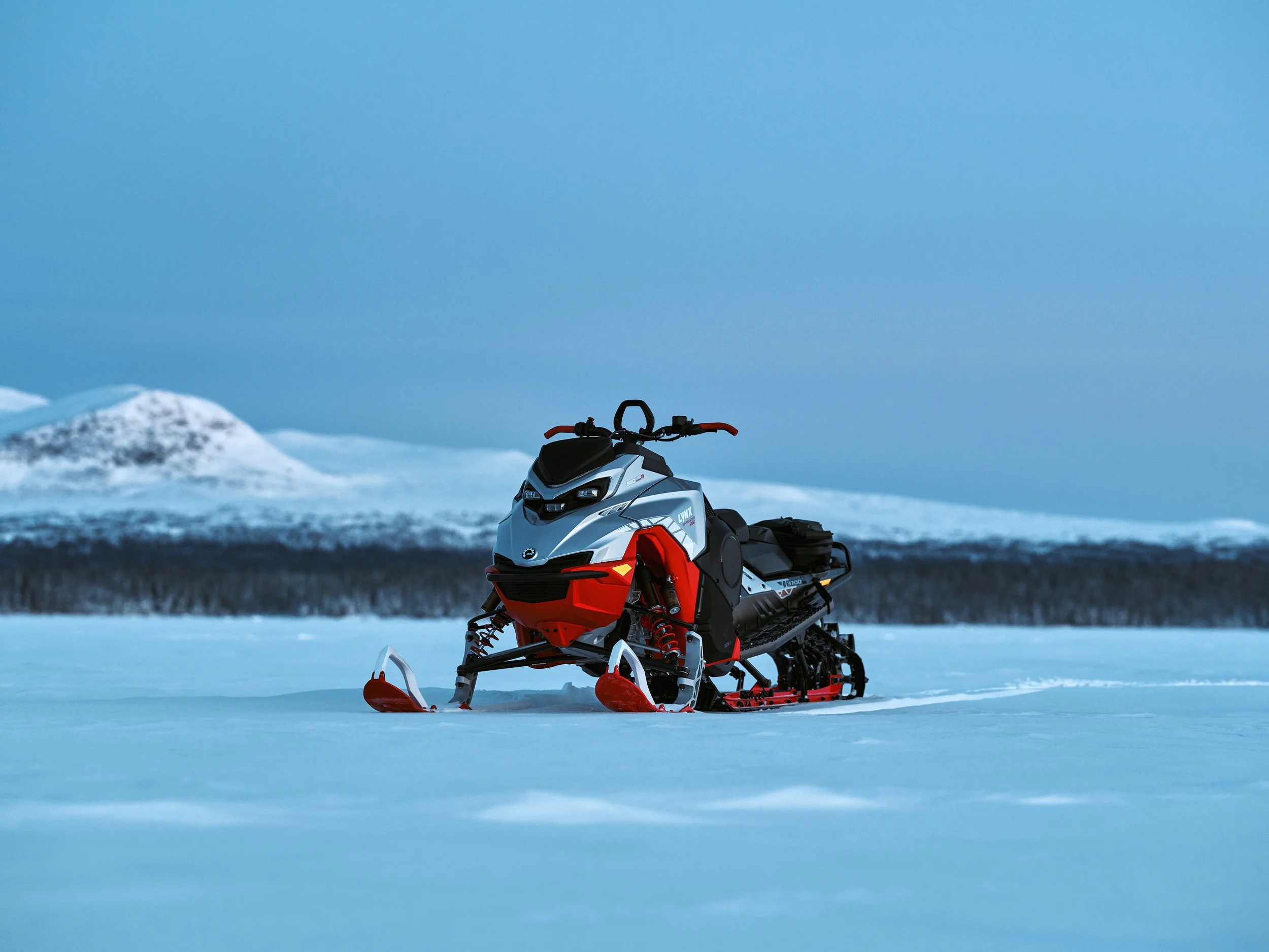 LYNX-MY27-SHRED-DS3700-850-E-TEC-Turbo-R-ACC-00017 copy.jpg