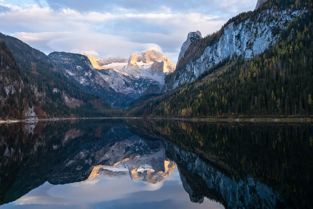 Vorderer Gosausee mit Dachstein, Salzkammergut, Österreich.jpg
