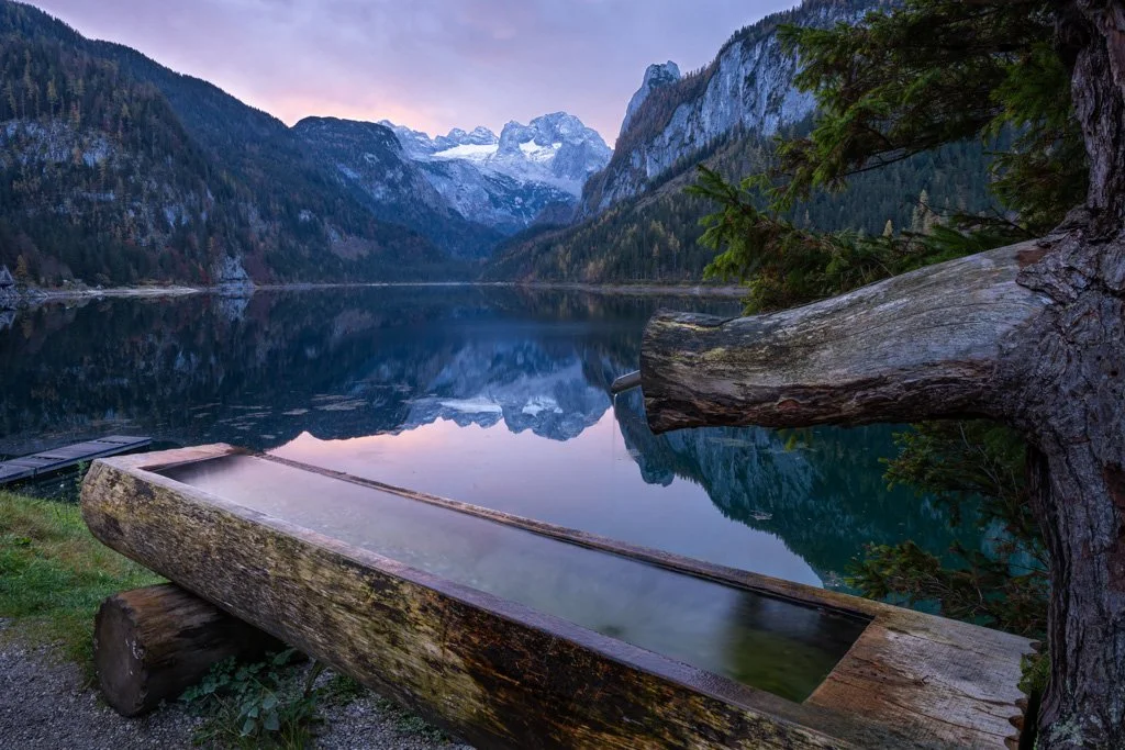 Vorderer Gosausee mit Dachstein, Salzkammergut, Österreich.jpg