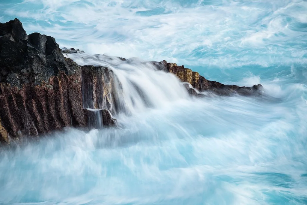 20260131_3267_La_Palma_Kanarische_Inseln_Islas_Canarias_Meer_Kueste_Lavafelsen_Rocas_de_Lava_seascape_Meereslandschaft_Wellen.jpg