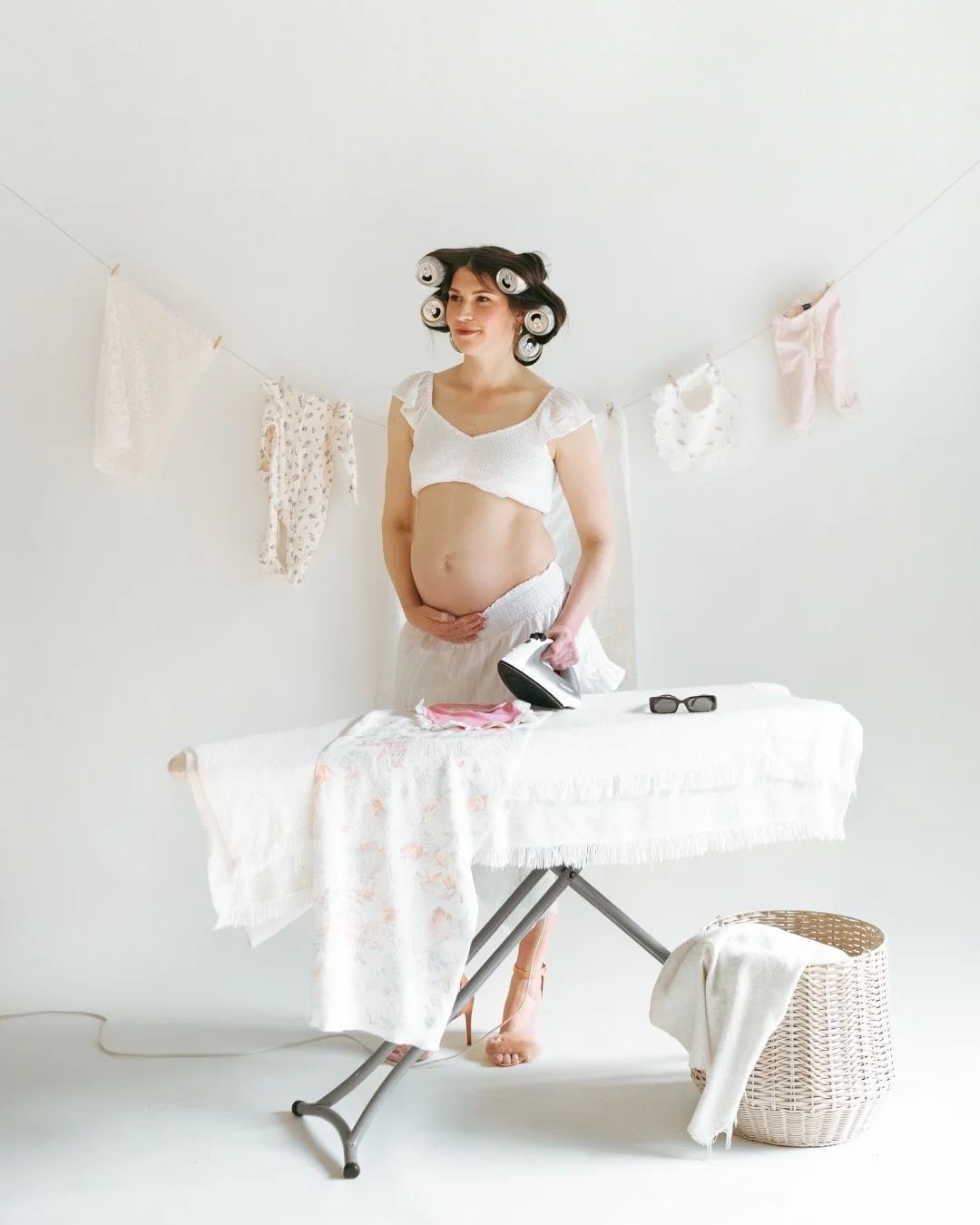 Big talent. One studio. 📷✨🎞️

Over the past few months, our studio has been the backdrop for some seriously incredible shoots &mdash; from maternity and family photos, photographer meetups, branding sessions, and some very cute moments with furry f