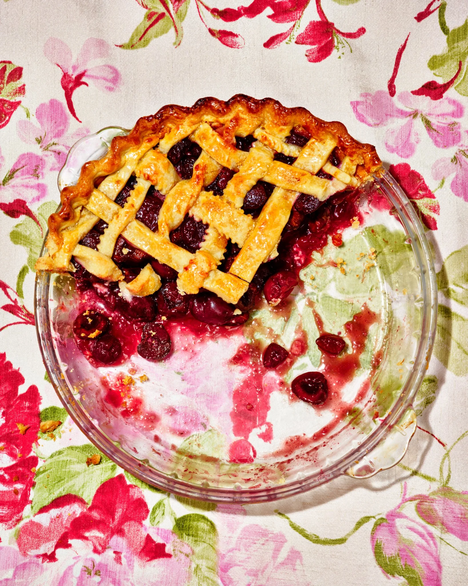 270125_Pies on Patterns_Cherry pie_V2.jpg