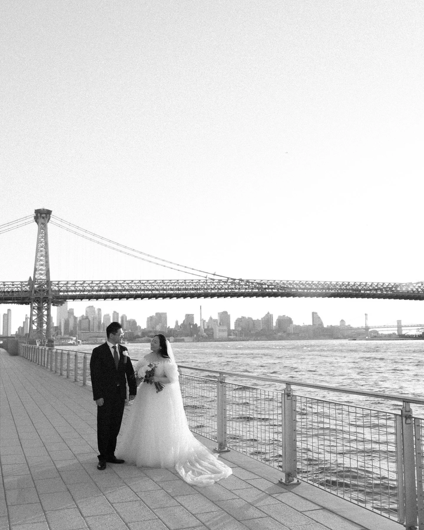 Some cinematic film and digital photos for T + L&rsquo;s wedding in Brooklyn, New York🌙 

Ever since T first reached out to me, she and I hit it off so well that it truly felt like I was flying out to photograph a close friend&rsquo;s wedding! 
Than