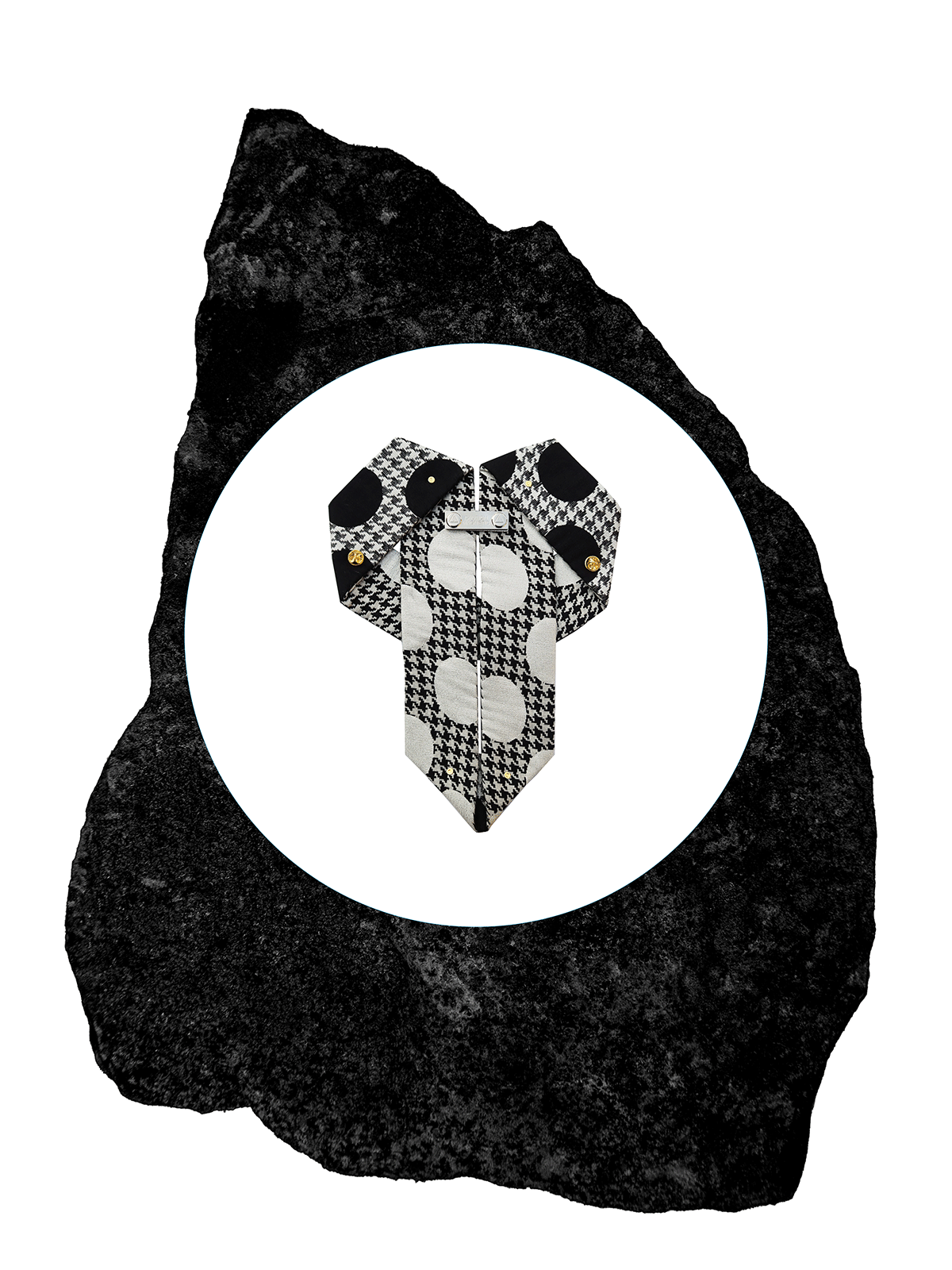 BOW VARIANT = (PULLED, EDGES STRAINED, CENTER COMPRESSION, CONTROL REPLACES INTENTION)