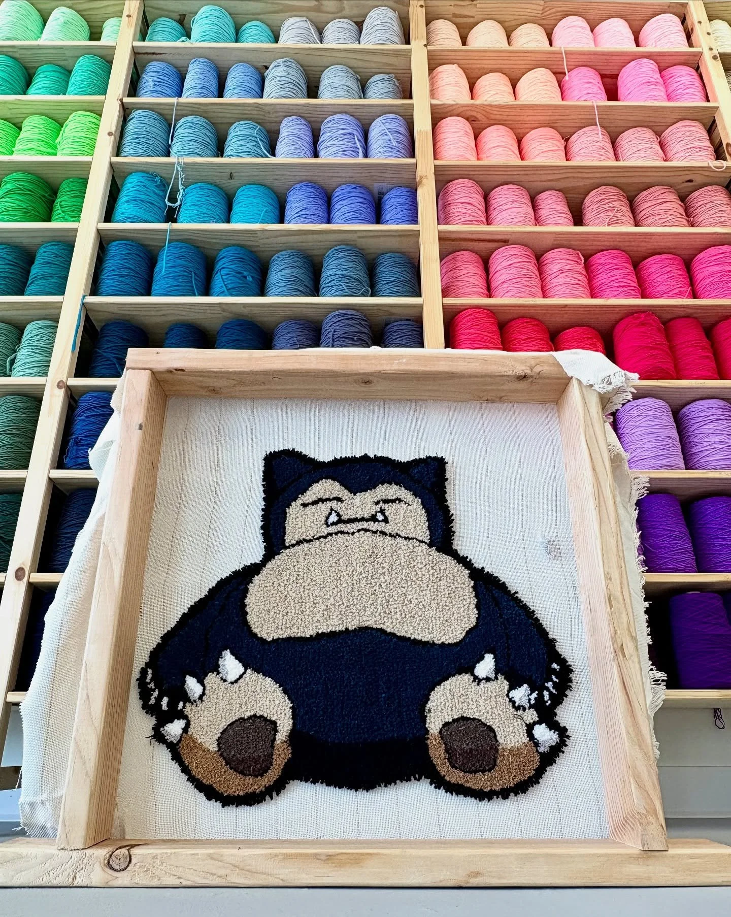Snorlax 🧶😍

#yarnaddict #tuftedrug #tuftinggun #workshop #funthingstodo #hobby #wylie #wylietx