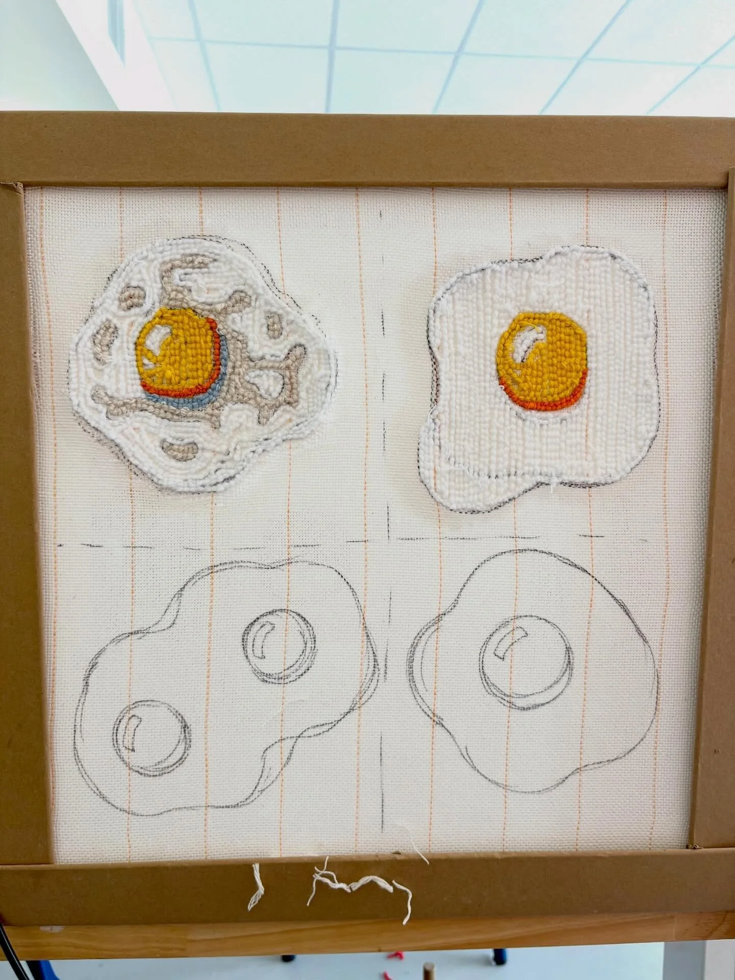 Adding sunny side up egg to our POP TUFT series! Create and tuft your own version! 🍳 

#funcraft #craft #mothersdaygiftidea #wylietx