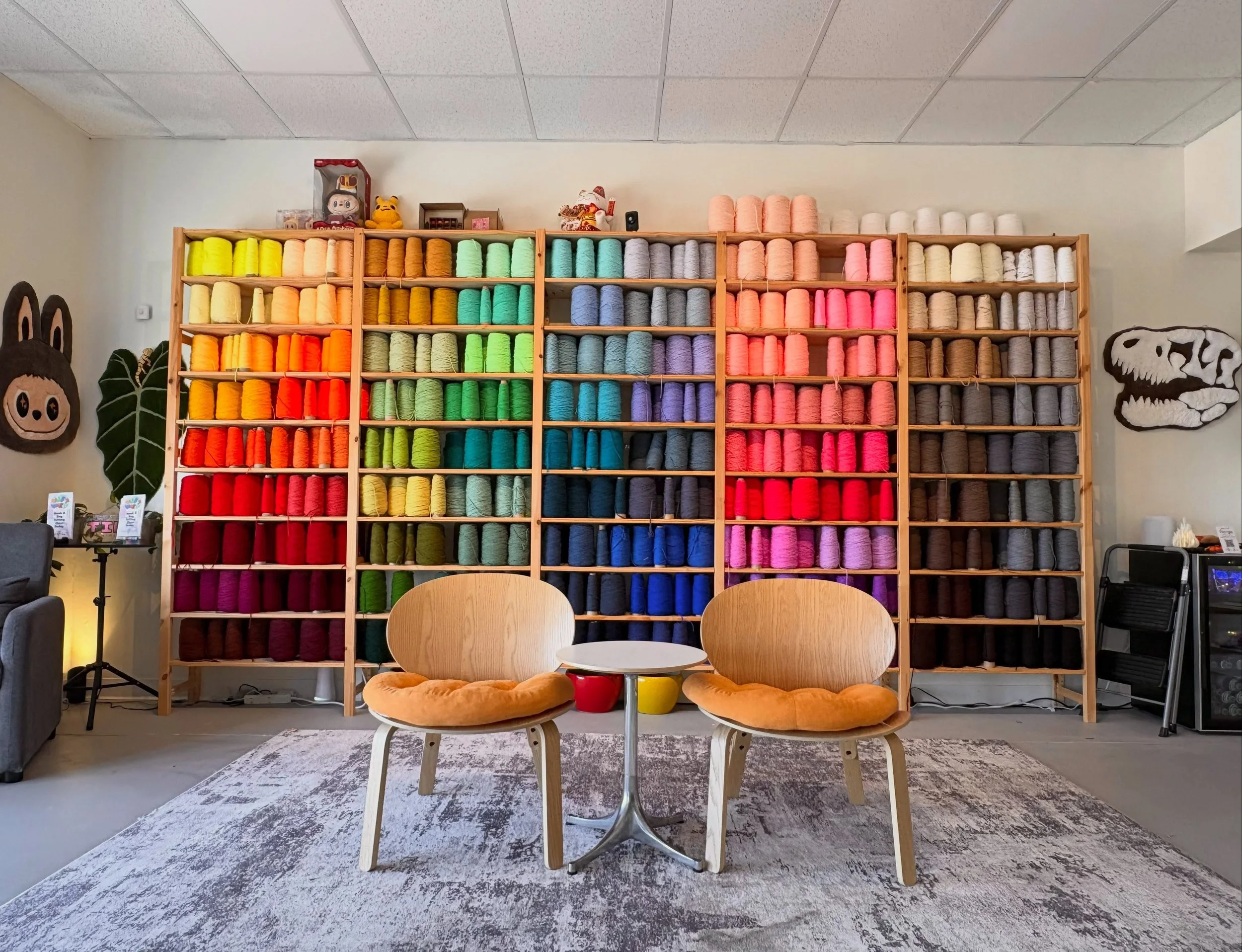 Our happy place! 🧶❤️

#yarnlover #yarnaddict #rugtufting #artspace #creativespace