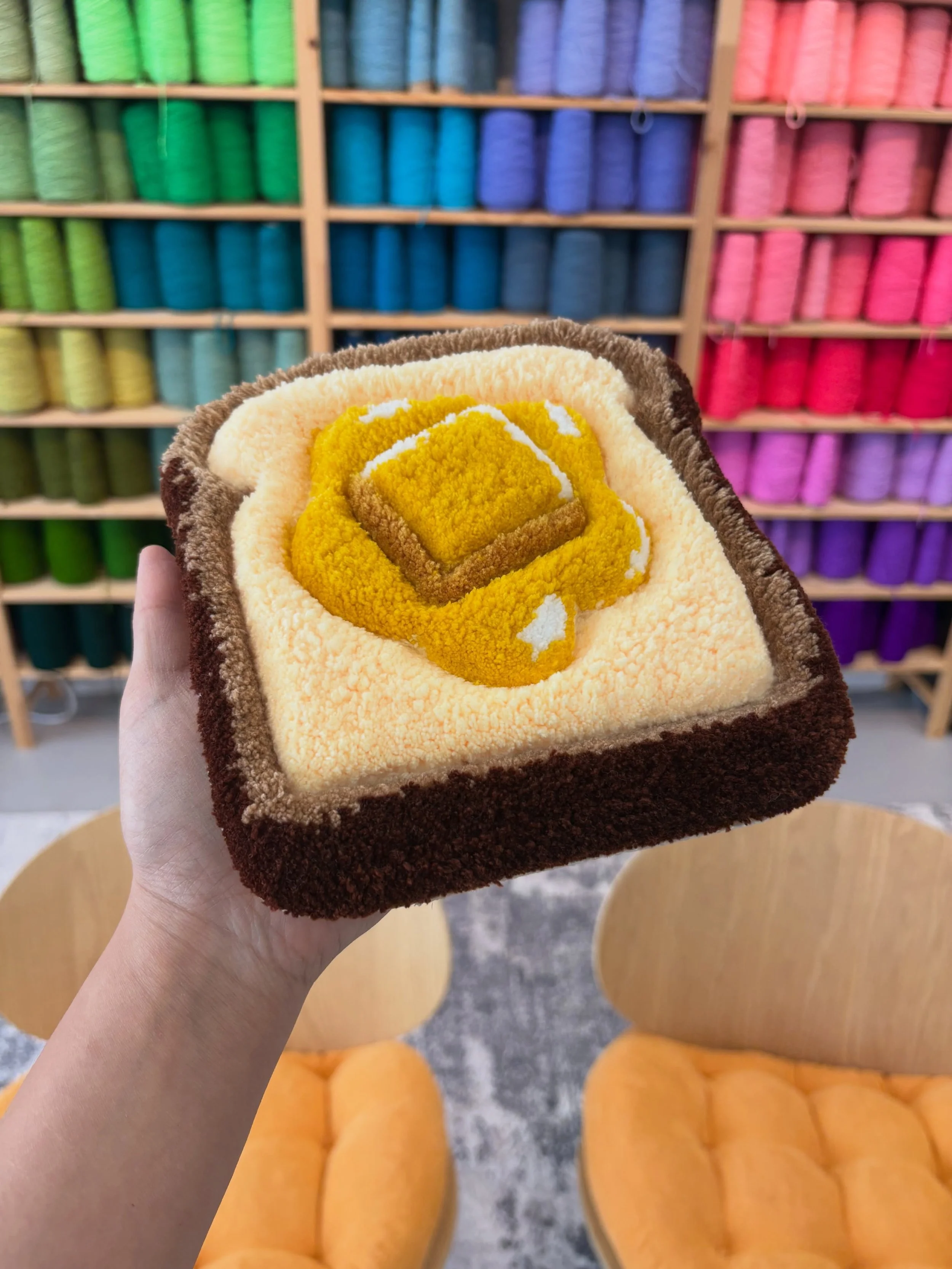Cute micro rug ❤️🧶
#rugtufting #rugart #textileart #funcraft