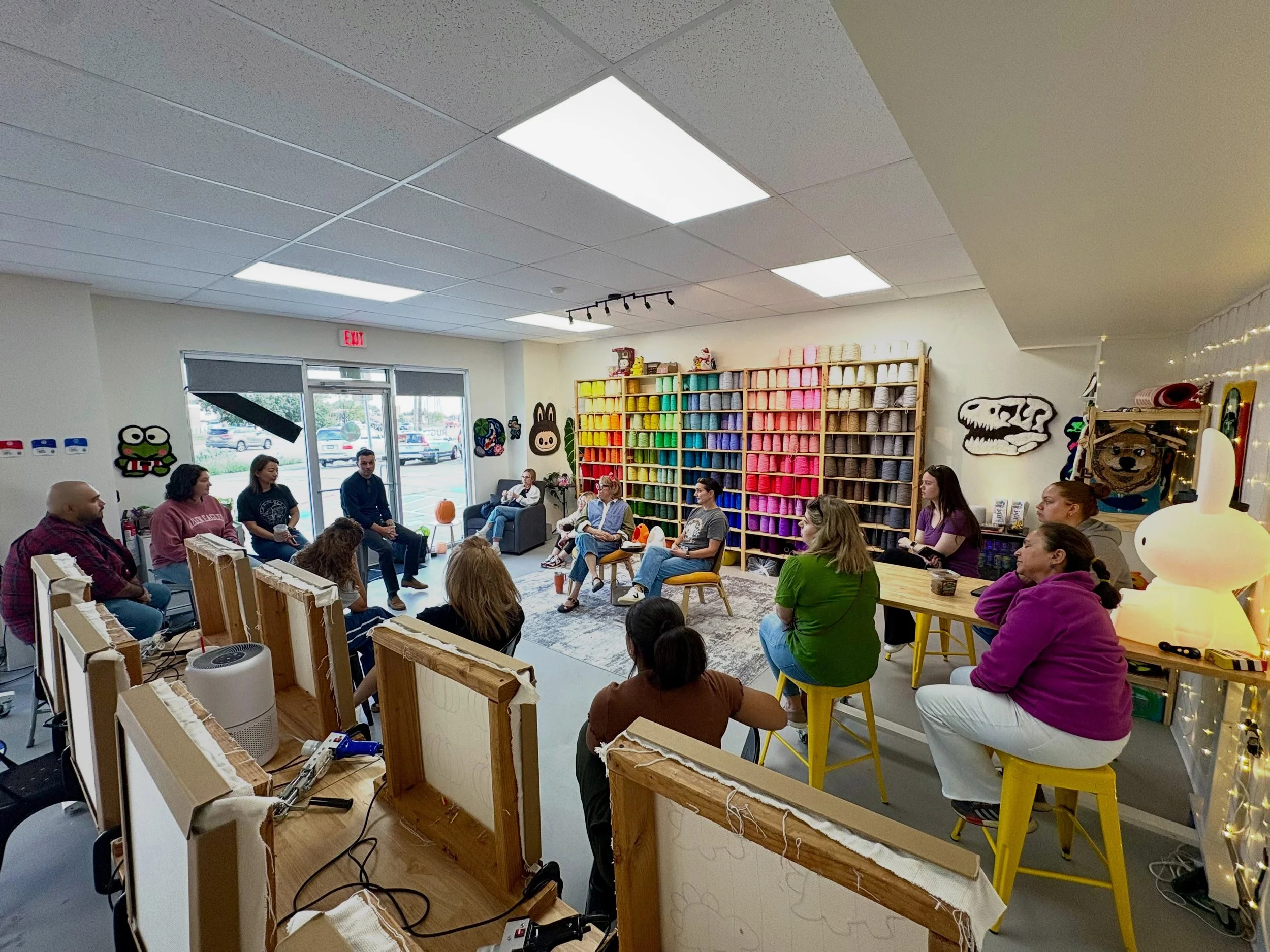 🎨🧶 Allen ISD Art Teachers Take Over Tuft World! ❤️

What an amazing team-building day with the Allen ISD art teachers! Everyone learned how to tuft their very own rug from scratch, and their creativity truly shined! ✨

A HUGE thank you to all the w