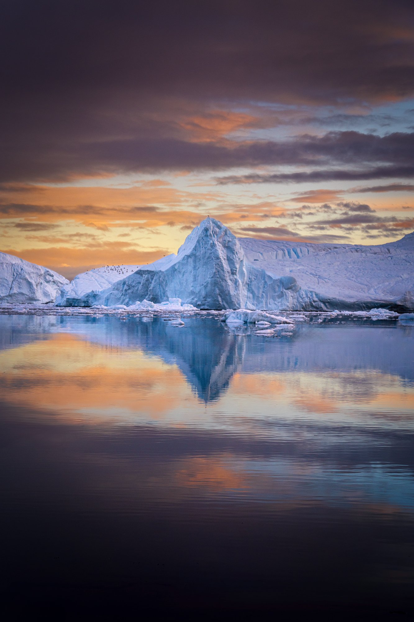 The lonely iceberg_Original ratio_1333x2000_U_30.jpg