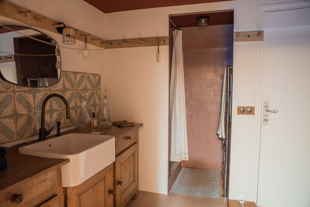 Maison d’en Haut Val d'Isere bathroom.jpg
