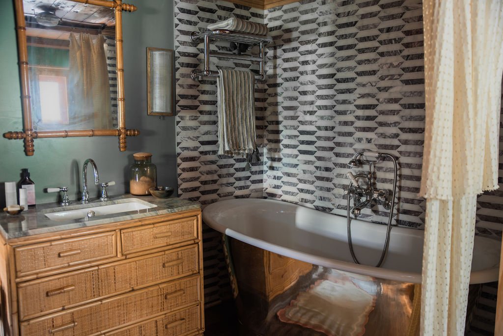 Maison d’en Haut Val d'Isere bathroom.jpg