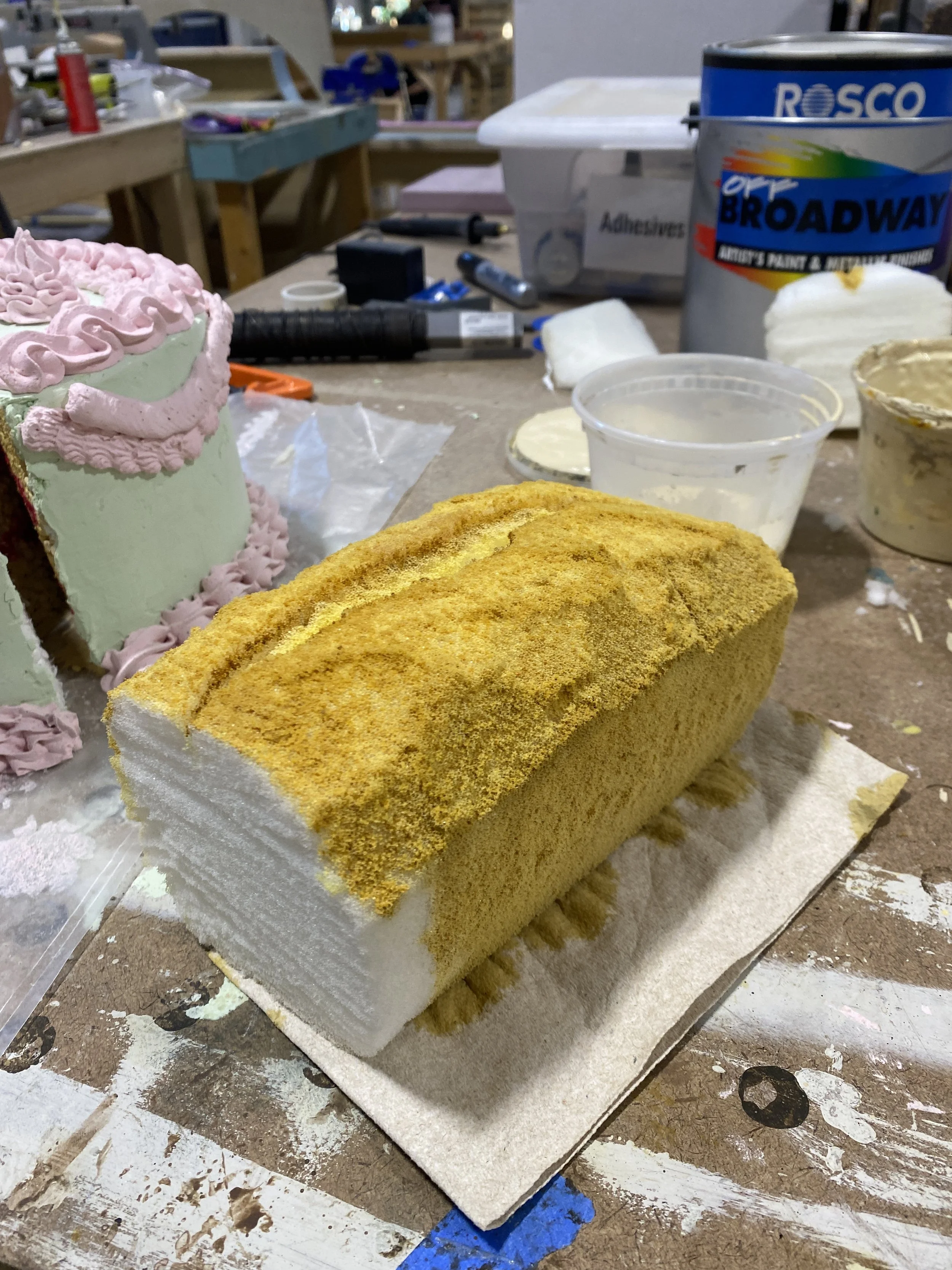 The beginning of adding highlights and shadows to the loaf 