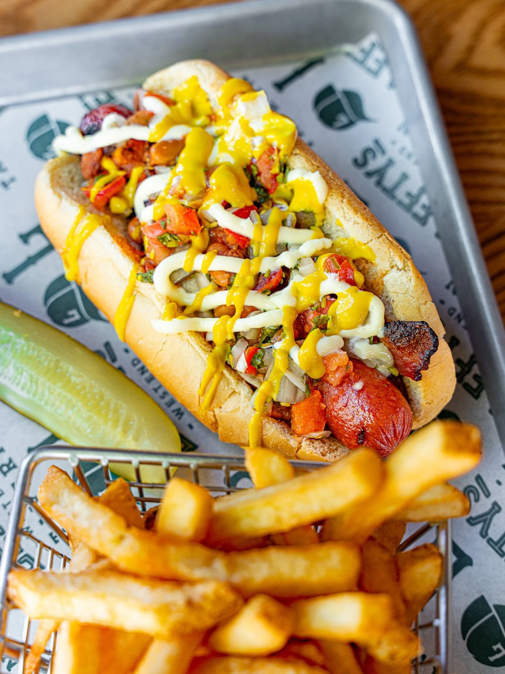 Just under two weeks left to try our Tour of Ballpark Dogs feature for May: the &ldquo;Sonoran Dog&rdquo; ⚾️🌭 inspired by the Arizona Diamondbacks at Chase Field 🥓 Bacon-Wrapped Jumbo Nathan&rsquo;s Famous Frank topped with Borracho Beans, Pico de 
