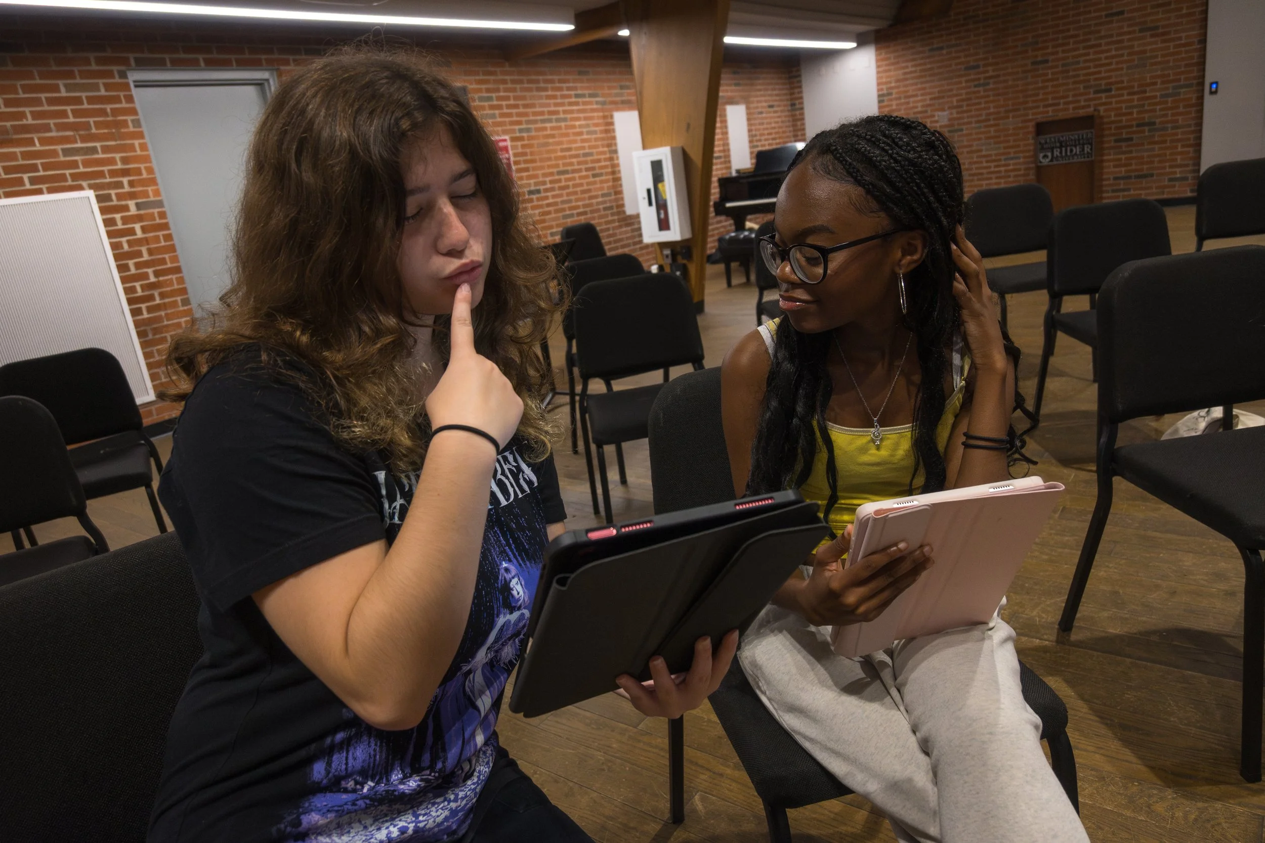 Deaftones Candids-17.jpg