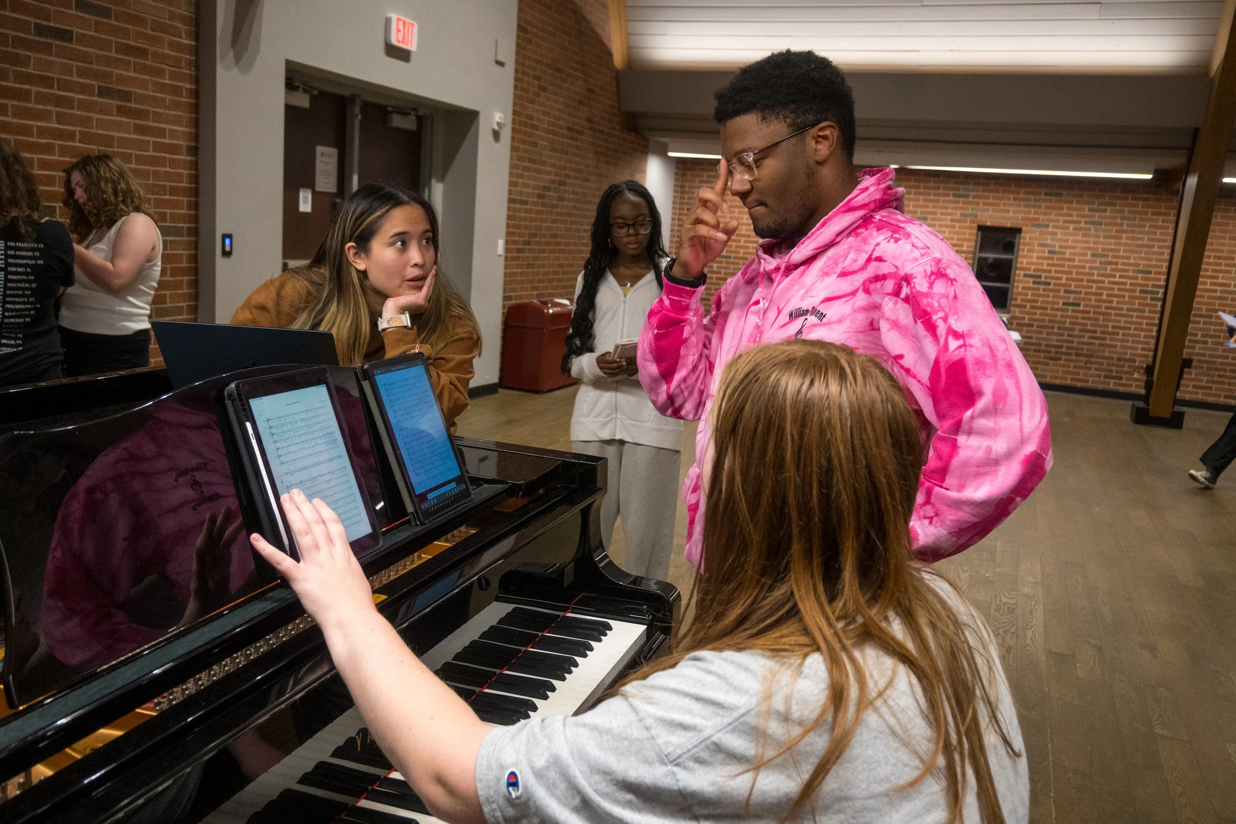 Deaftones Candids-7.jpg