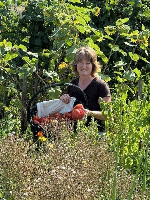 NON-Consumptive Eating