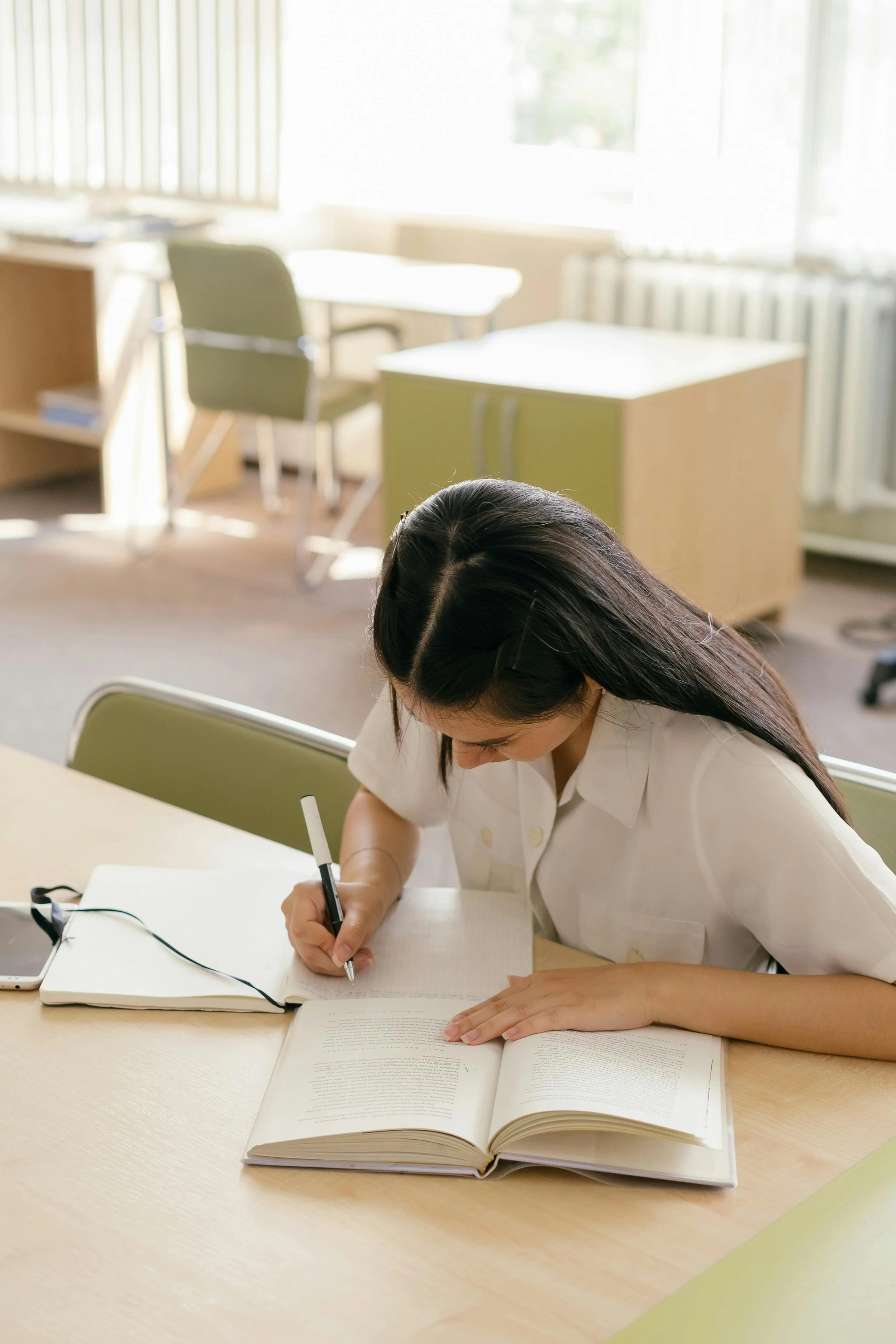 Smash Your GCSE English Language Exam: What Top Students Do Differently
