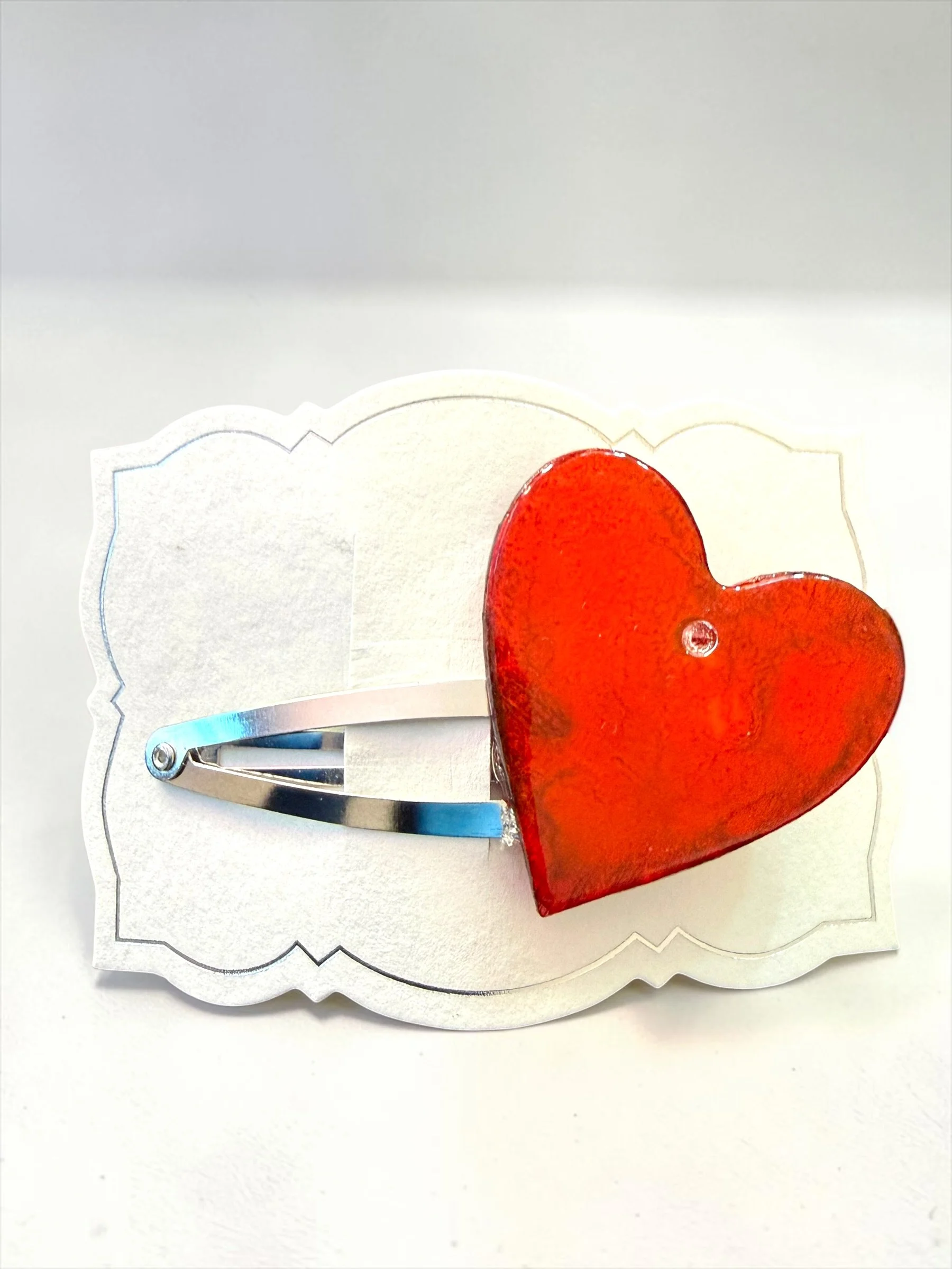 Red Heart Hair Clip 1.0