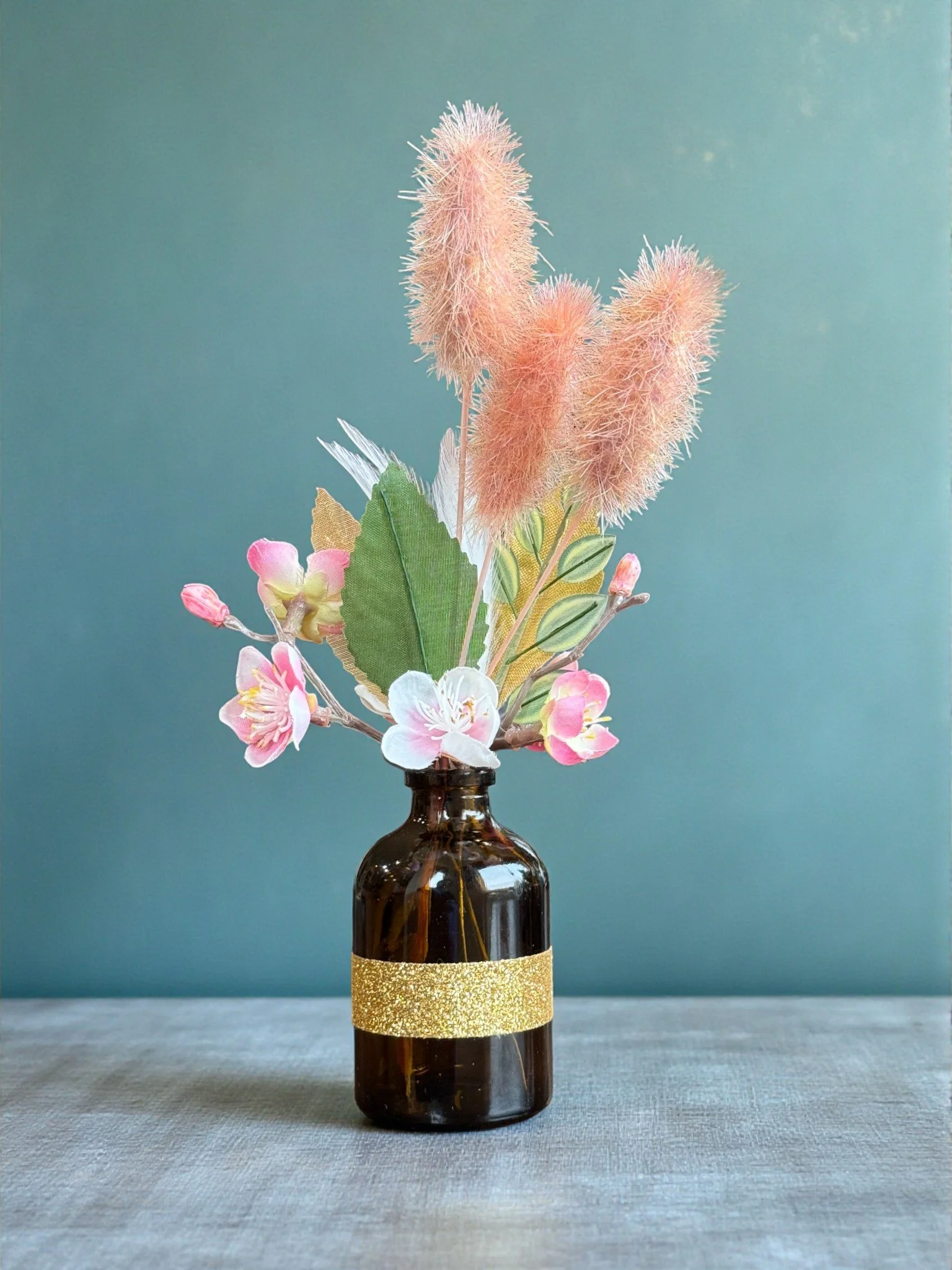 Deluxe Filled Apothecary Bottle - Pink Pampas