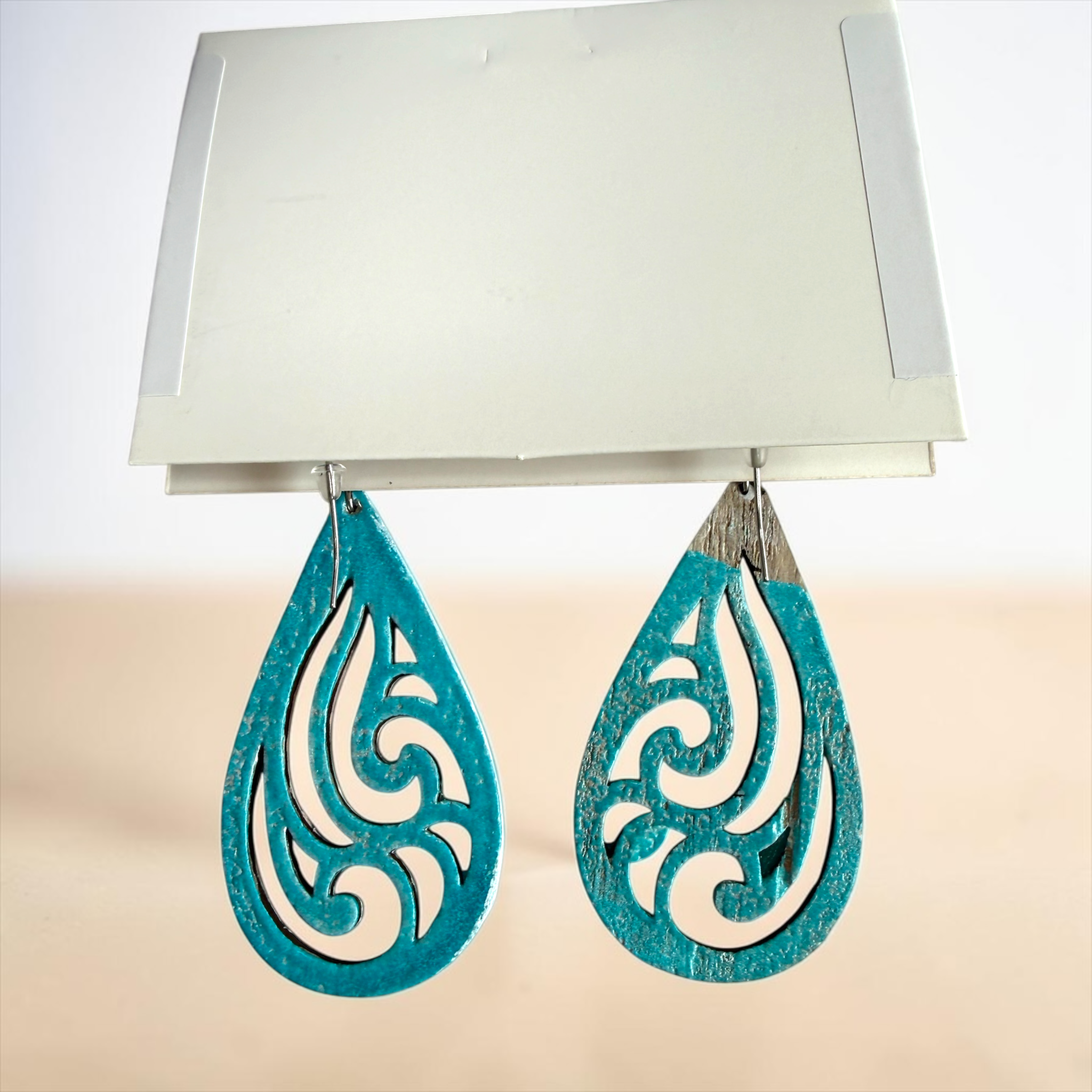 Jaques Cousteau Teardrop Earrings (5).PNG