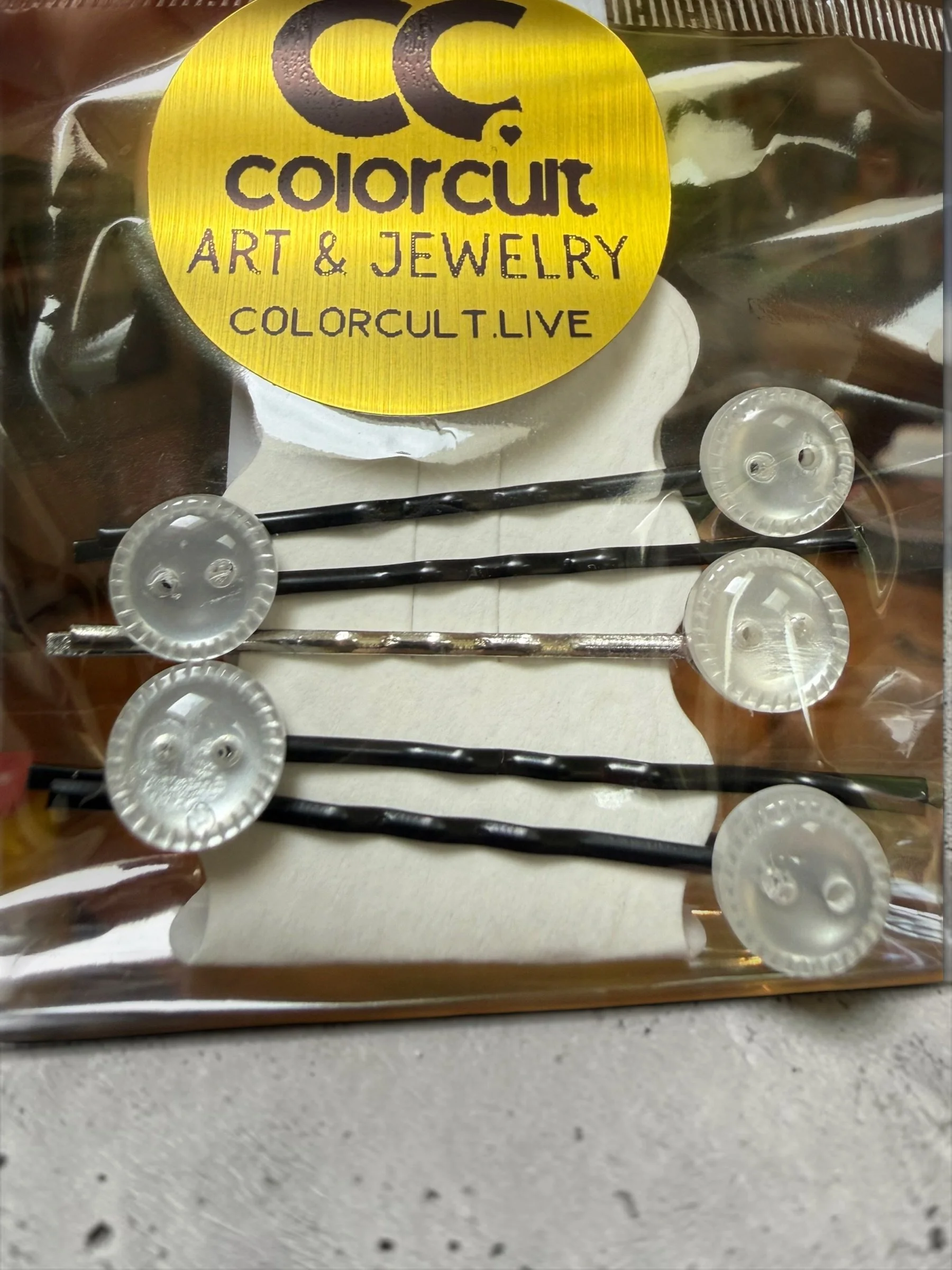 White Pearl Button Bobby Pack- 5 (2).JPG
