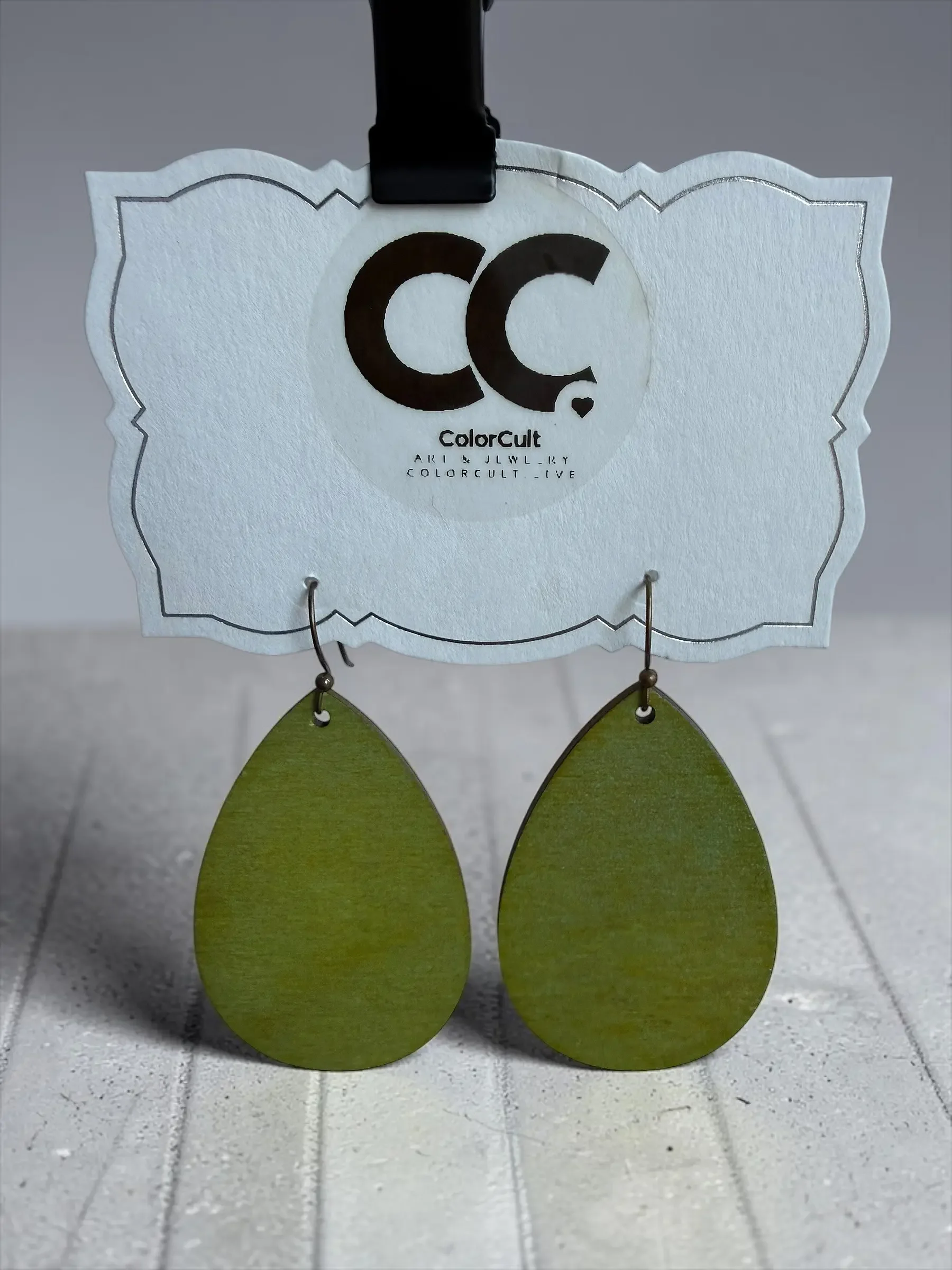 Natural Edge Teardrop Earrings (3).webp