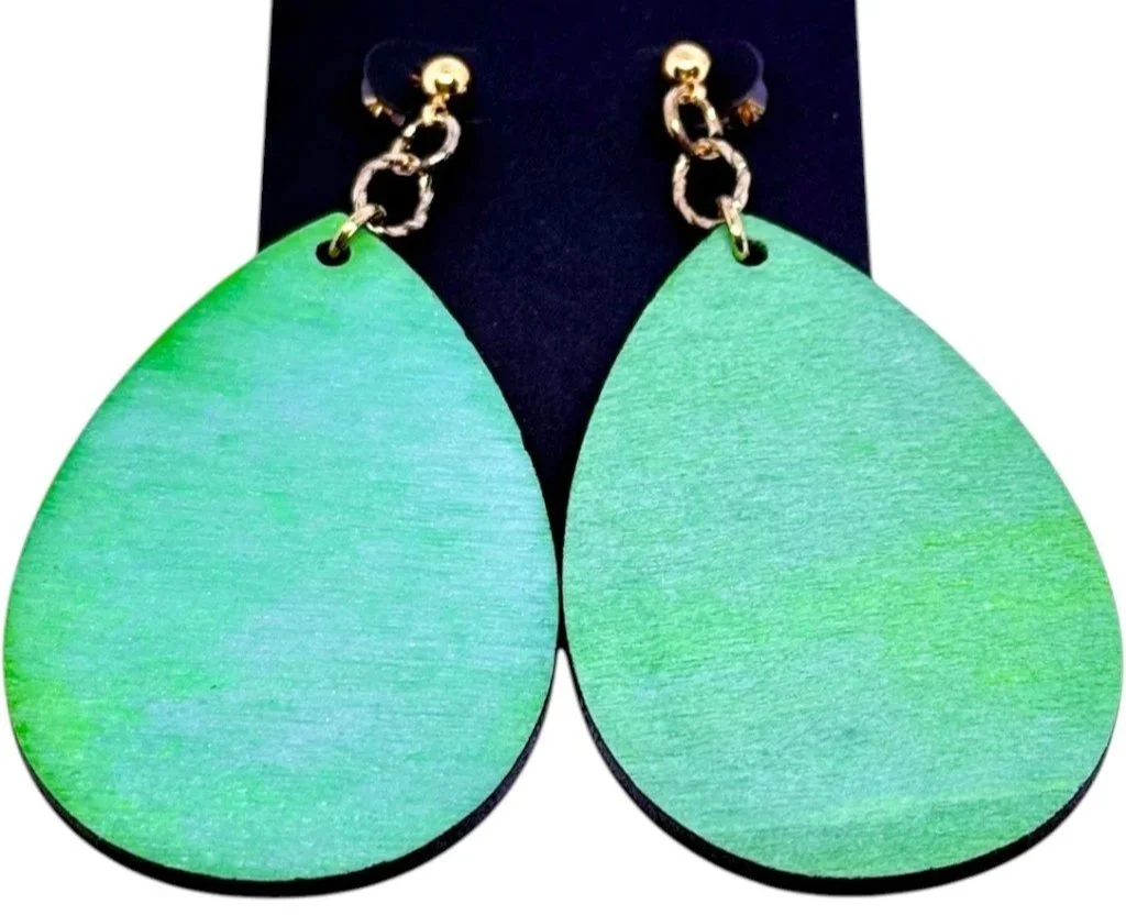 Free+Dive+Teardrop+Earrings+%281%29.jpg