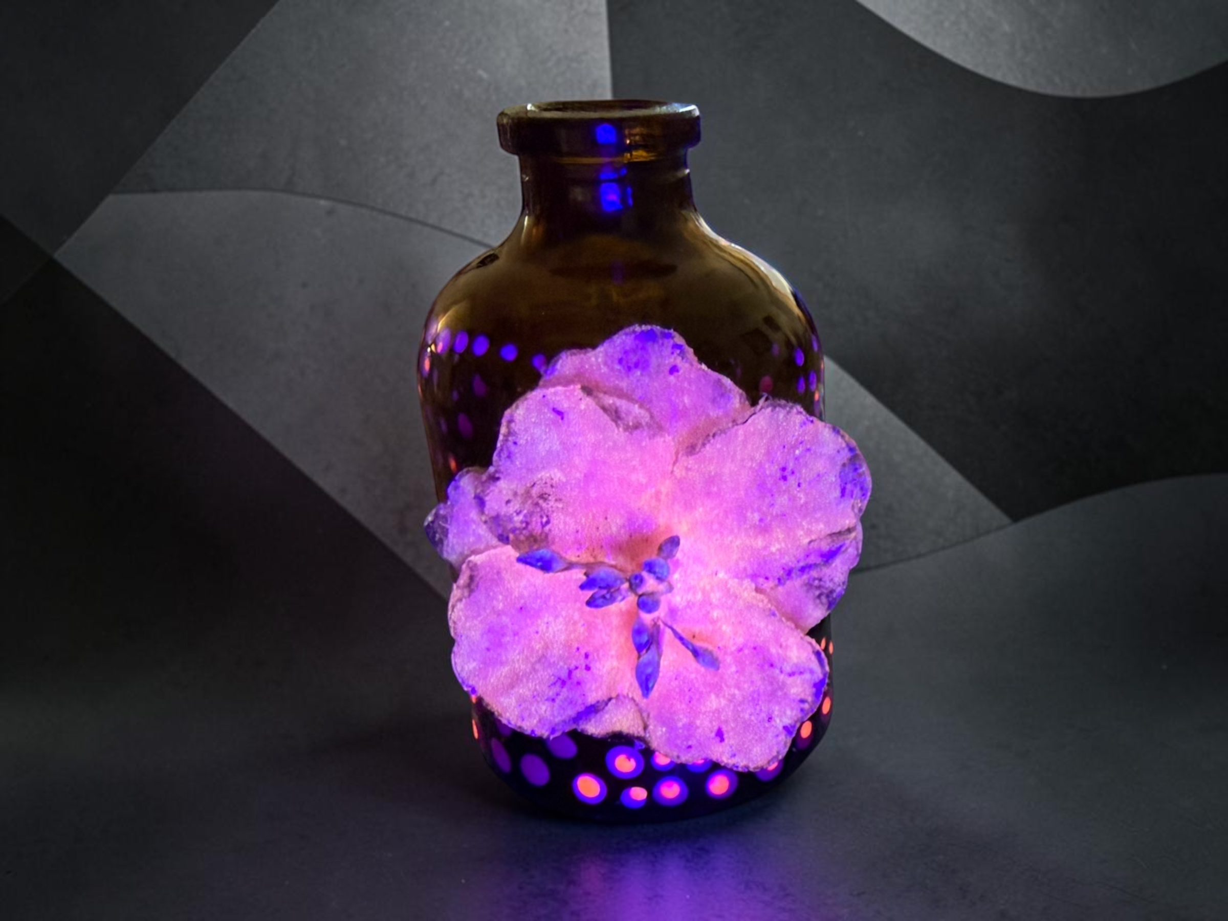 Blacklight Blossom Bud Bottle (16).PNG