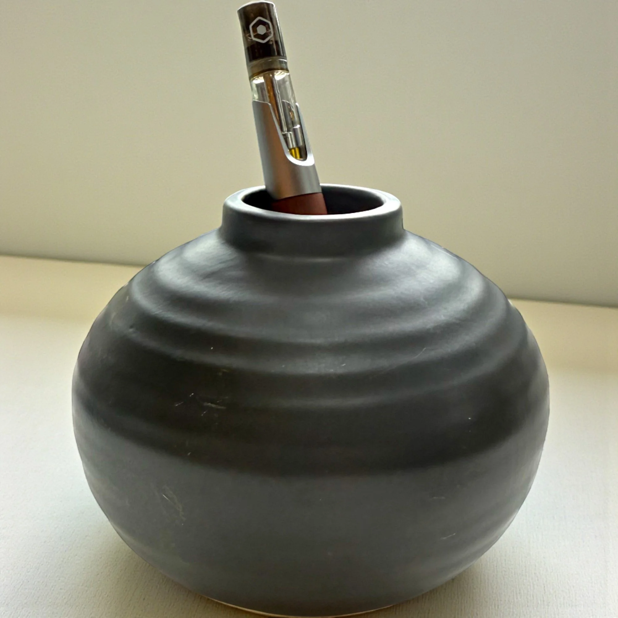 Sandalwood Vape Battery + XL Soft Surface Holder