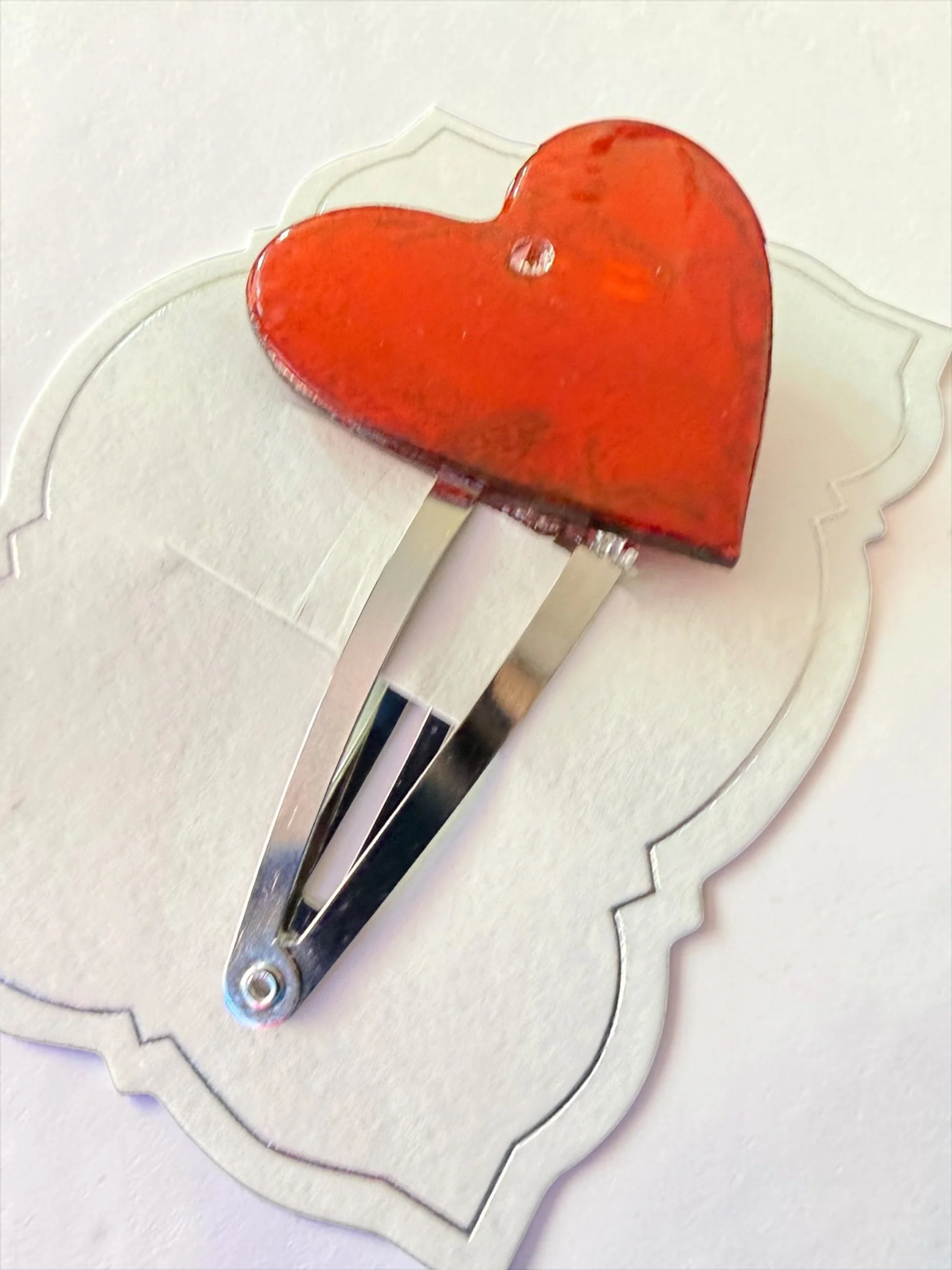 Red Heart Hair Clip 1.0
