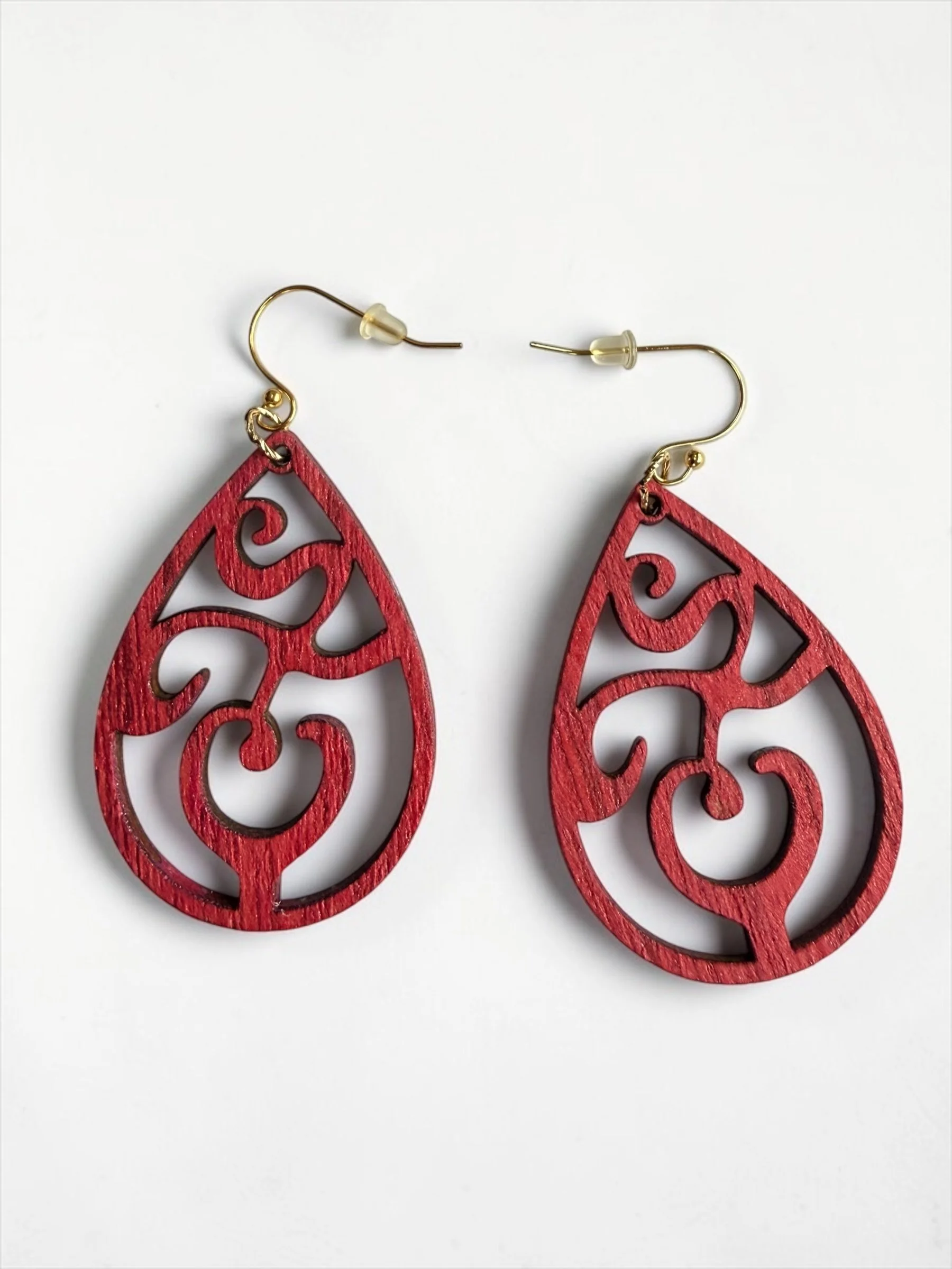 Cameo 8.0 Teardrop Earrings by Color Cult