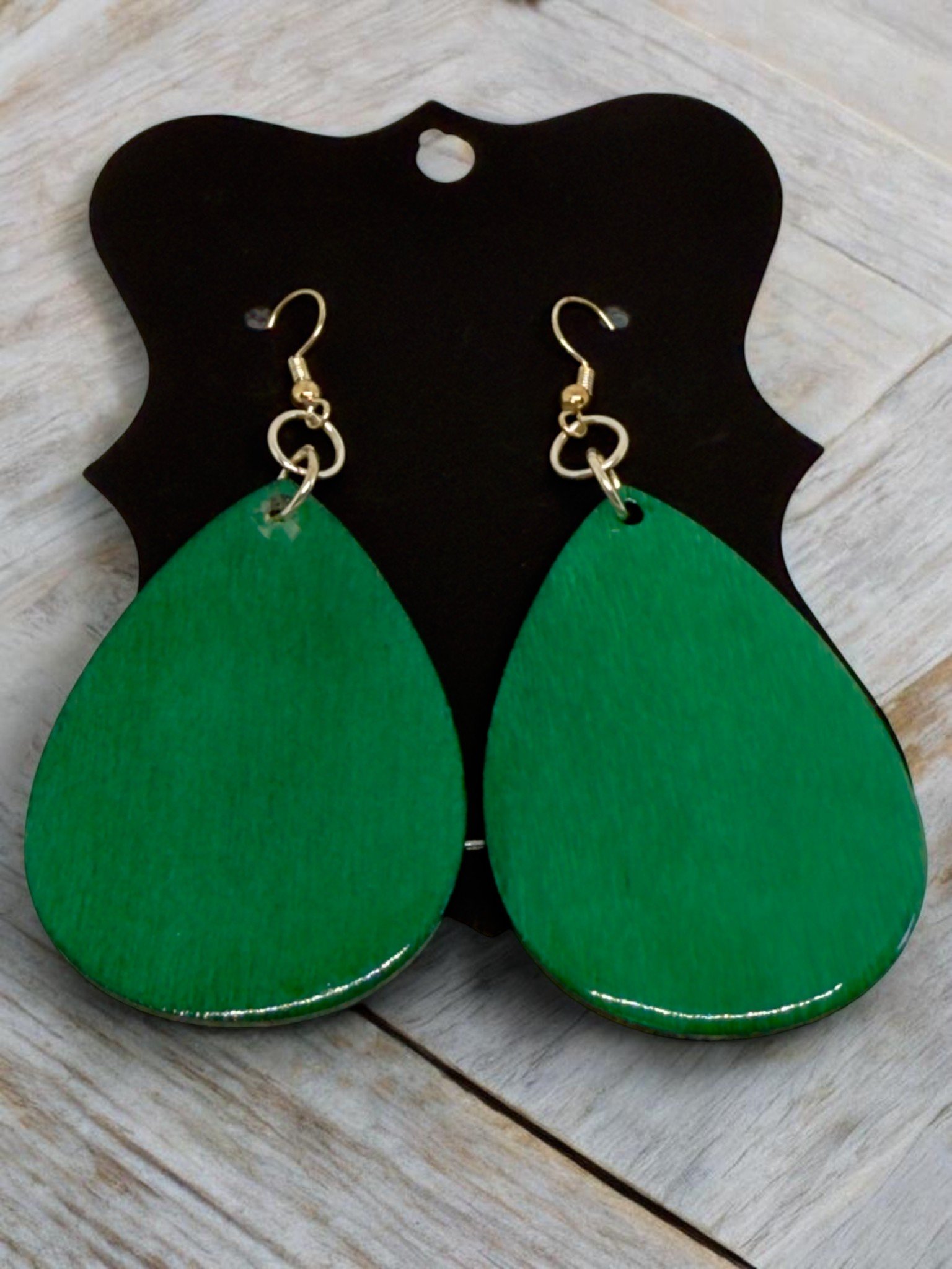 Superglow Teardrop Earrings by Color Cult
