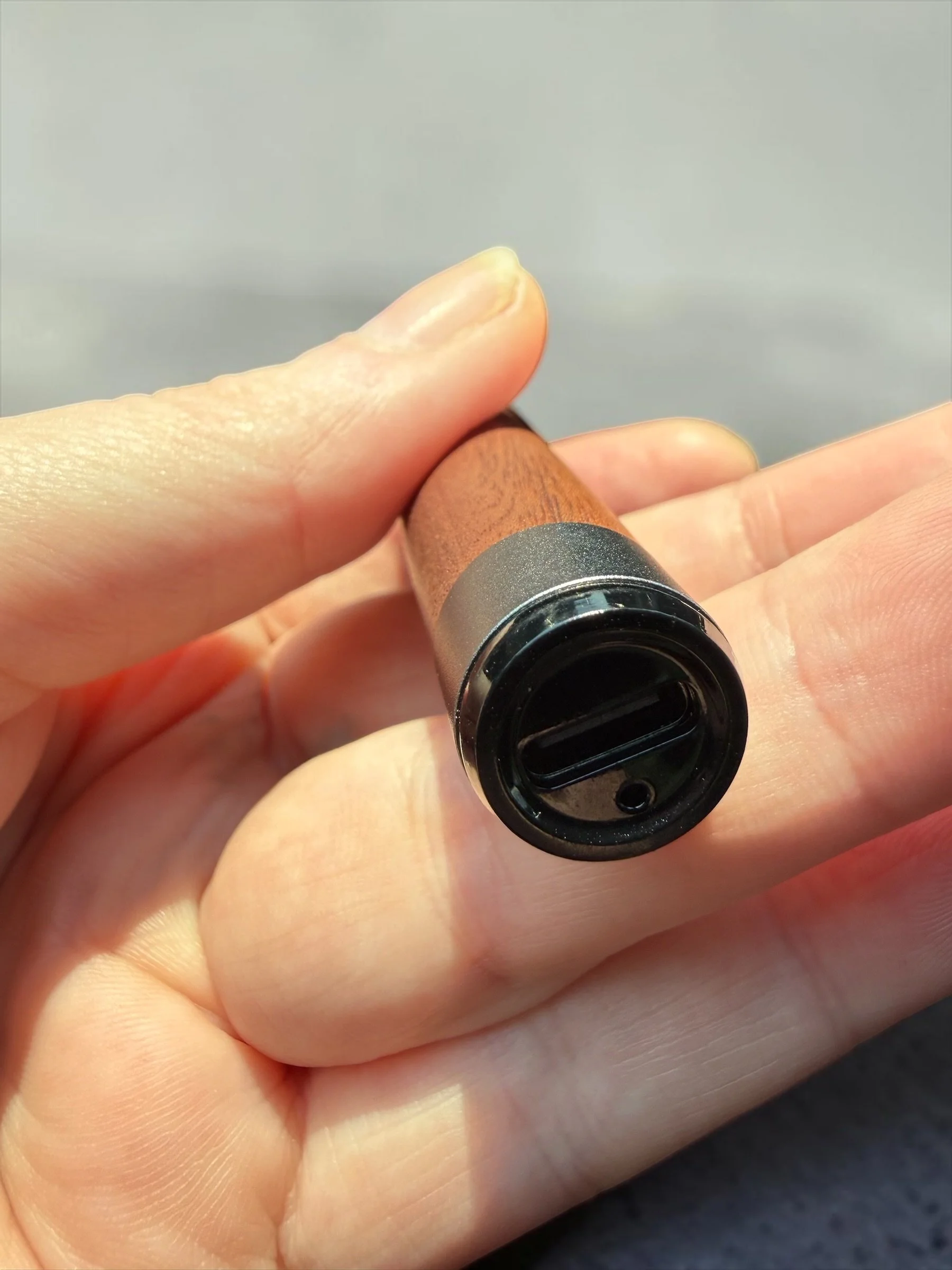 Sculpted Sandalwood 510-Thread Vape Pen Battery (5).JPG