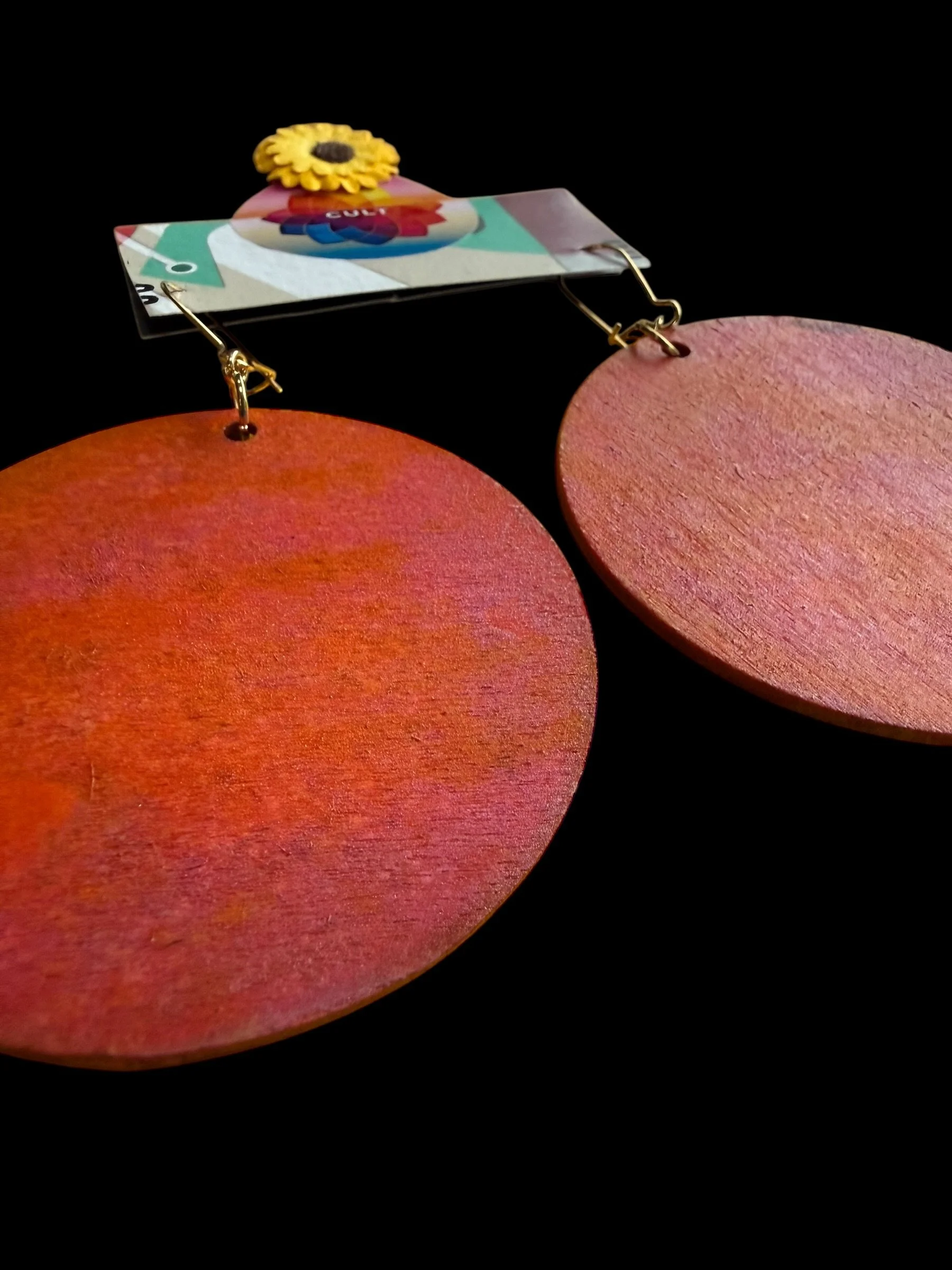 Rare Roja Queen Earrings (5).JPG