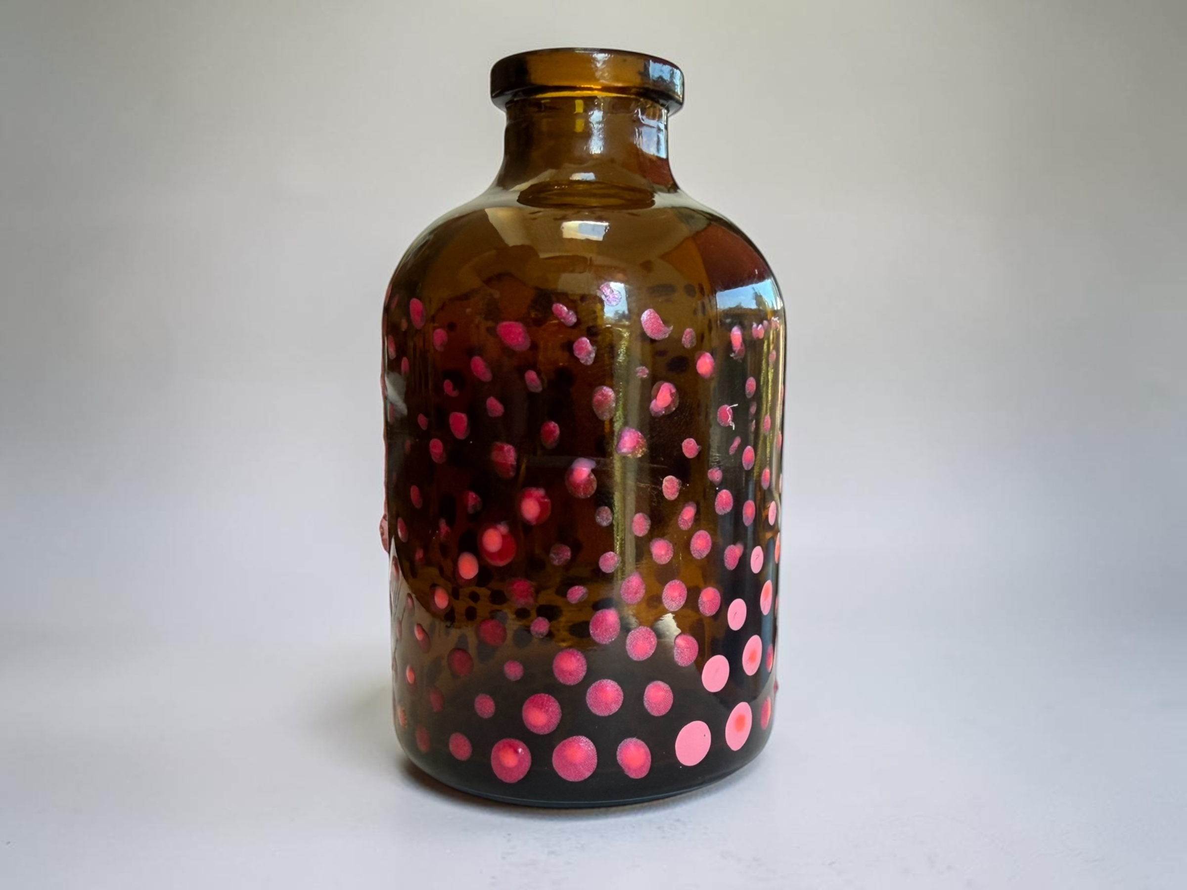 Blacklight Blossom Bud Bottle (9).PNG