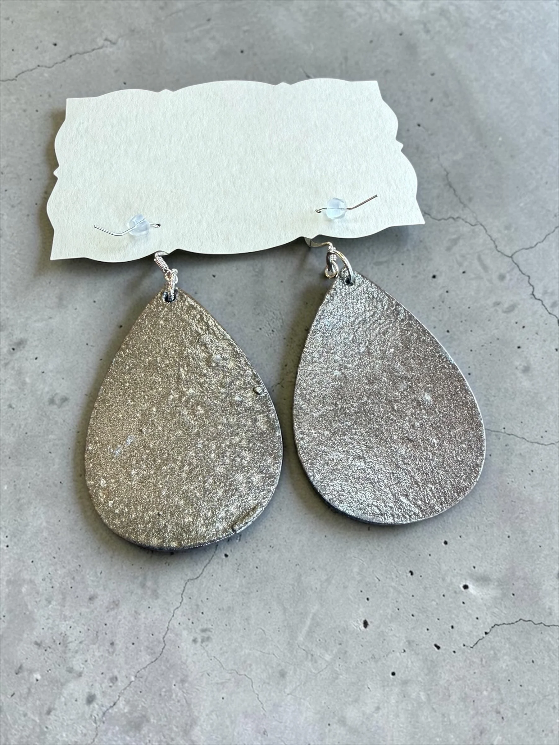Woodgrain Embossed Teardrop Earrings (4).JPG