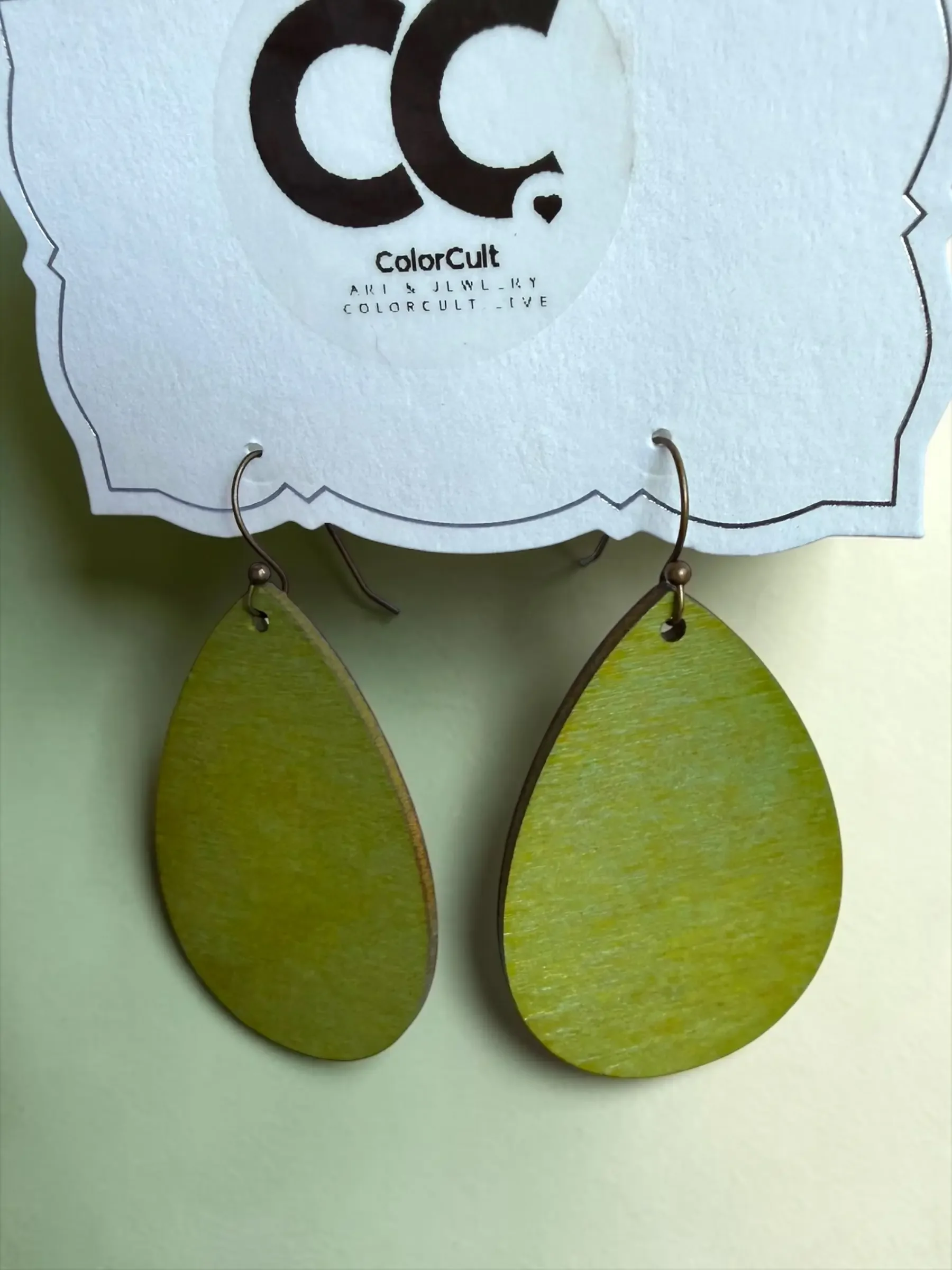 Natural Edge Teardrop Earrings (4).webp