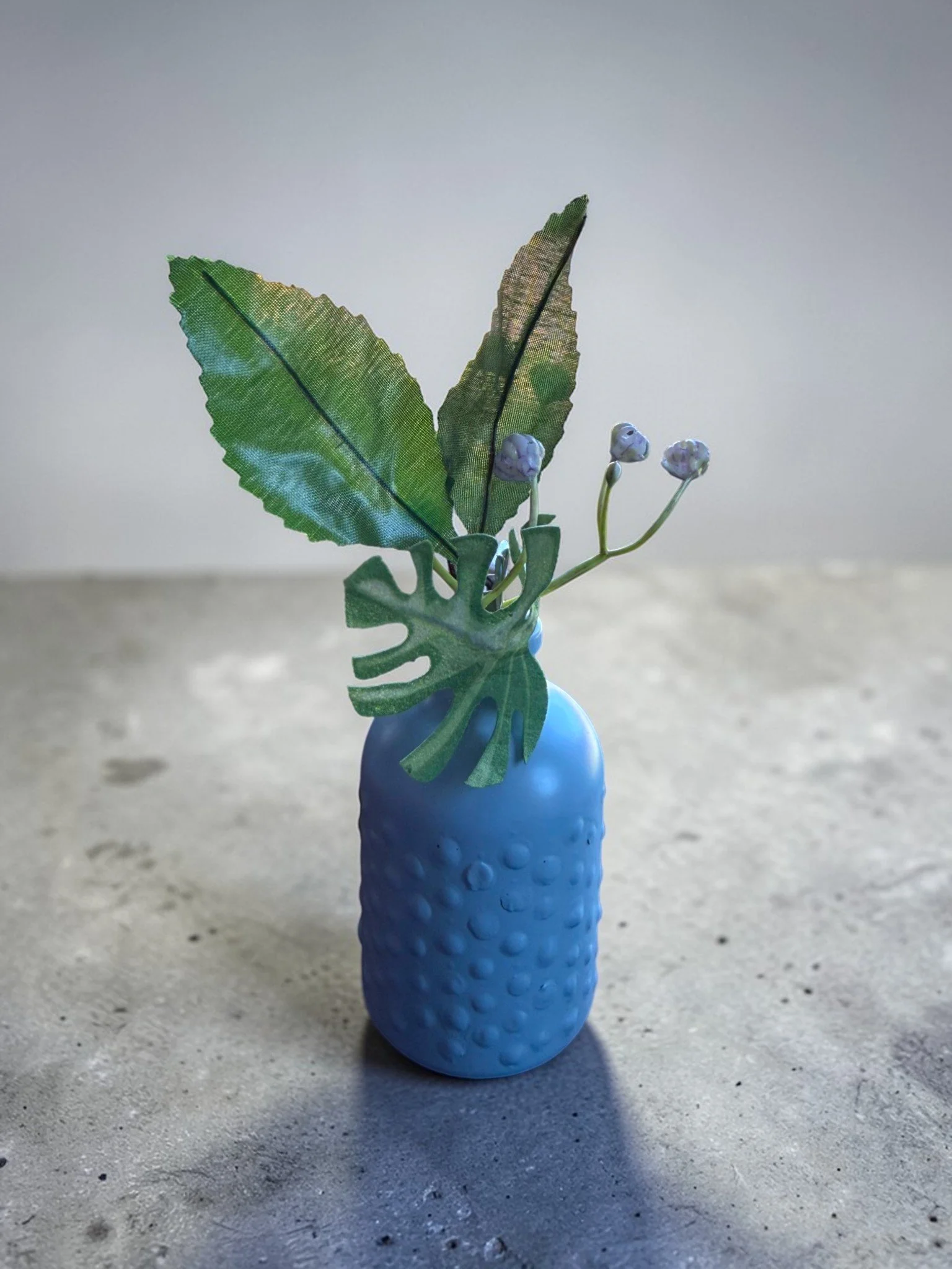 Deluxe Subdot Baby Blue Apothecary Bottle (2).jpg
