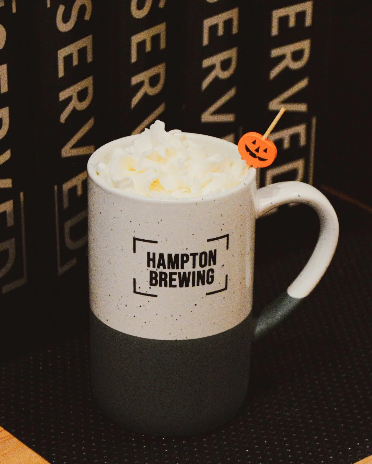 Creep it real this Halloweek! πΈοΈπ
πͺ TUESDAY: SLEIGHTMARE at Hampton Brewing (SOLD OUT)
π€  WEDNESDAY: Halloween Trivia with Jeff | 7PM - ALL BOOKED/CALL FOR WAITLIST
π€ FRIDAY: Halloween Skary-oke! | 8PM
πΈ πΈ SATURDAY: Taproom Tunes: Dunsmore &a