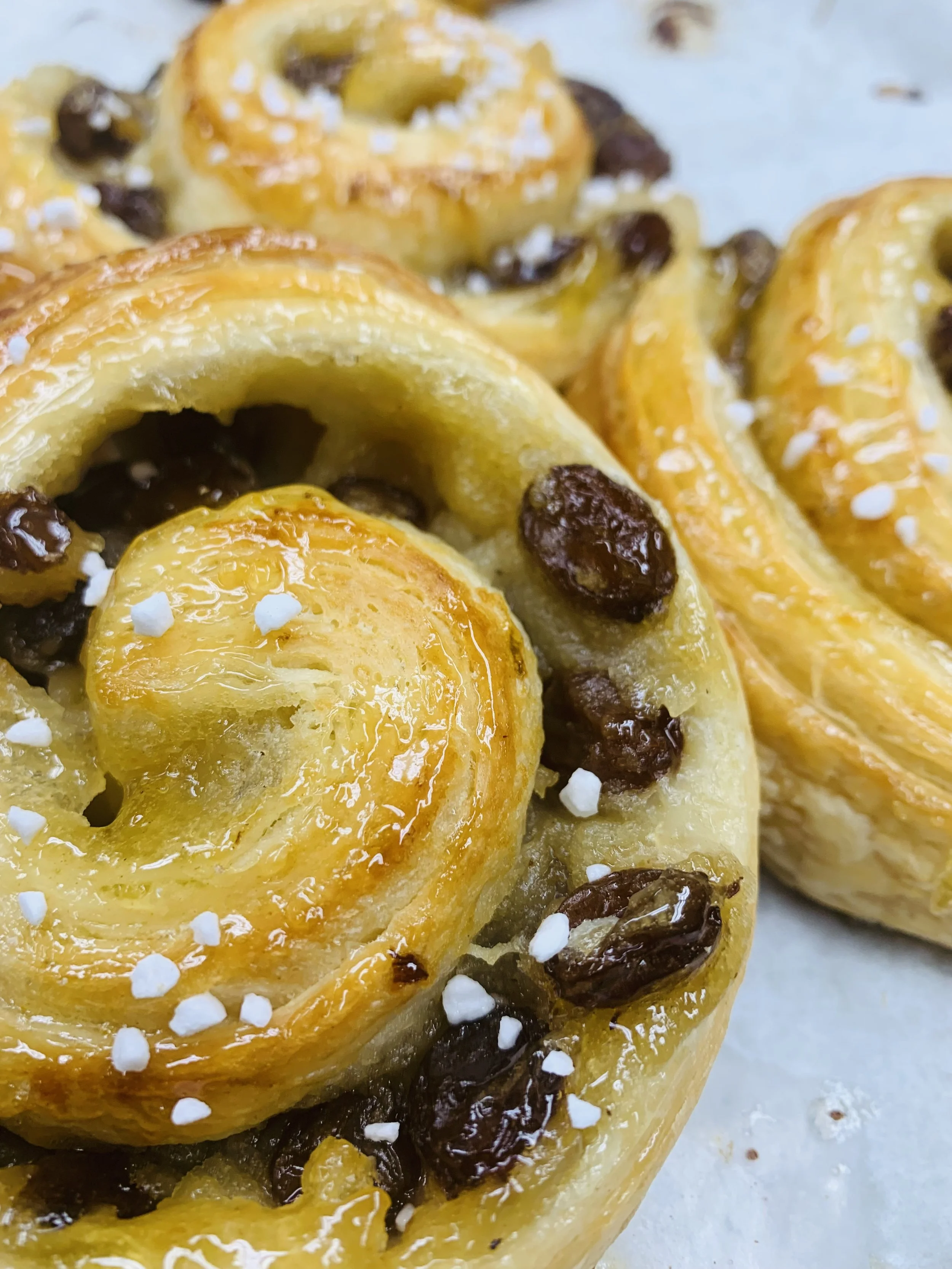 3 pack- Pain au Raisin *V