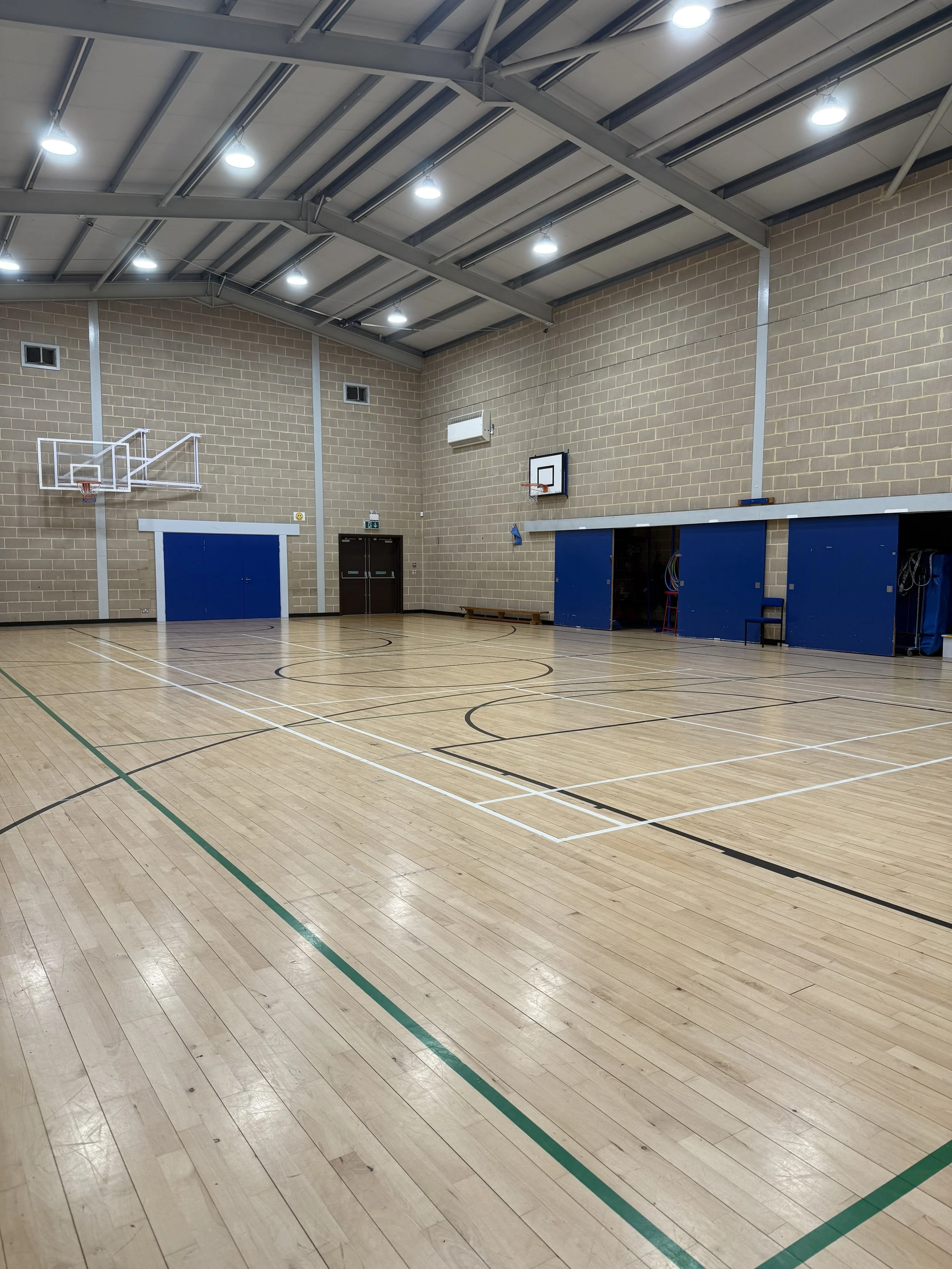 Loreto gymnasium 2.jpeg