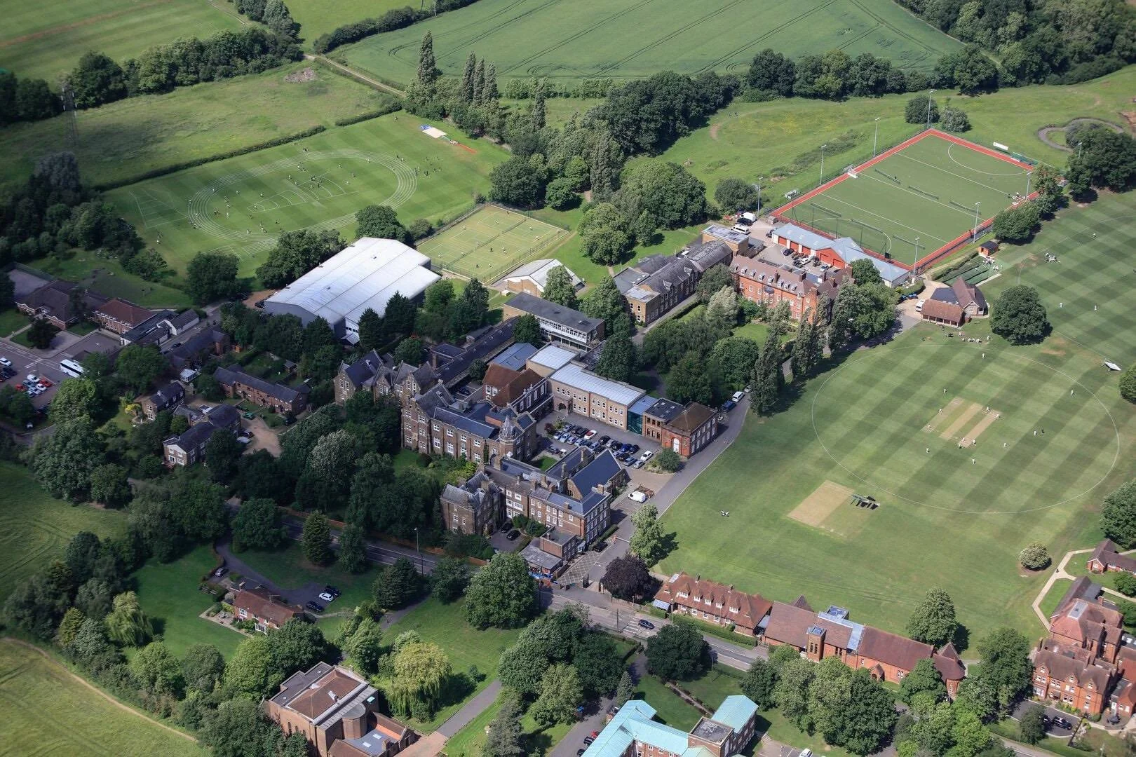 aldenham school aerial view.jpg