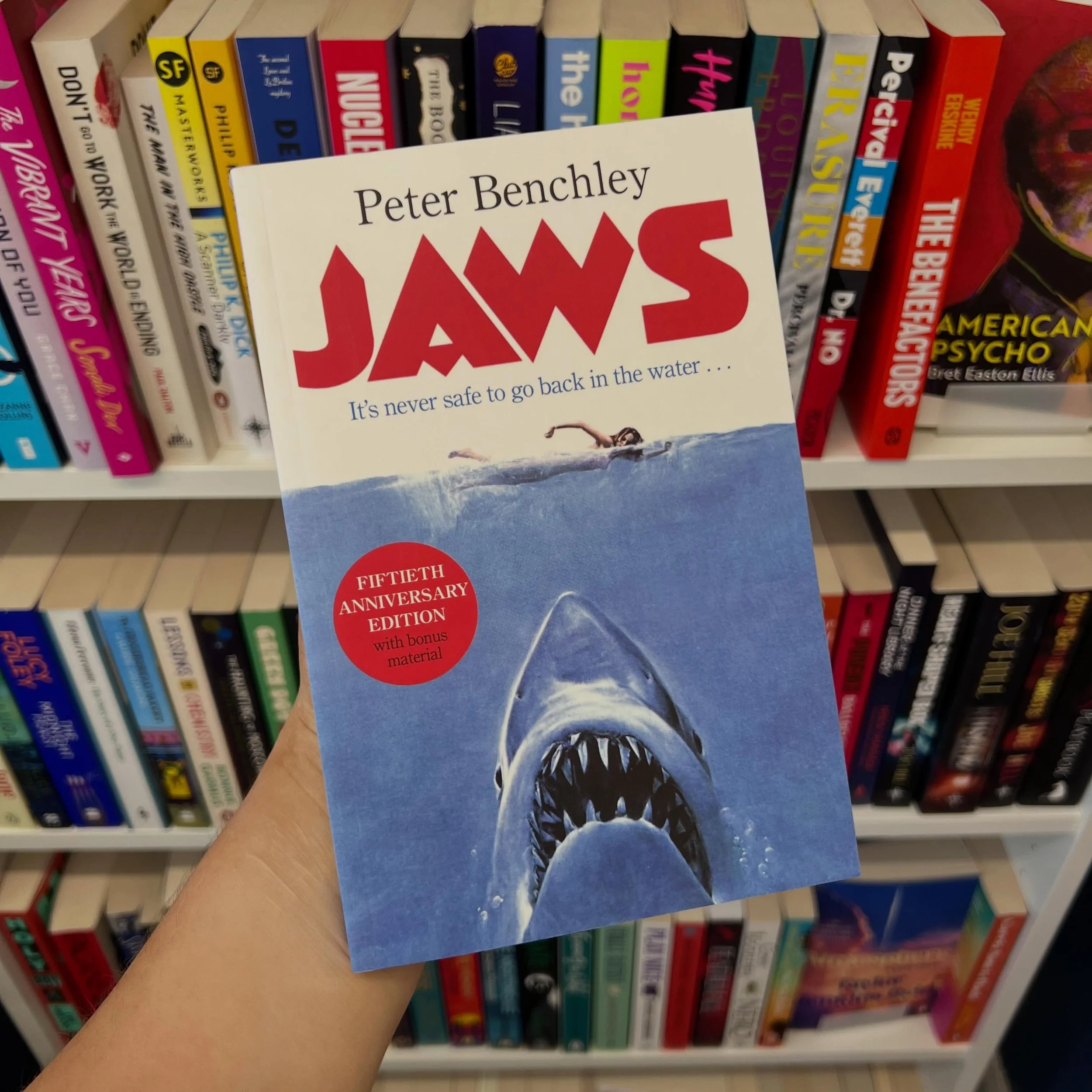 liked the movie? you&rsquo;ll LOVE the book&hellip; all these (&amp; more) page to screen adaptions available at Books &amp; Bevs, 89 Front Street, YO24 3BU&hellip; 📚🍿🎬🦈🦖🚀🔪🐁❤️